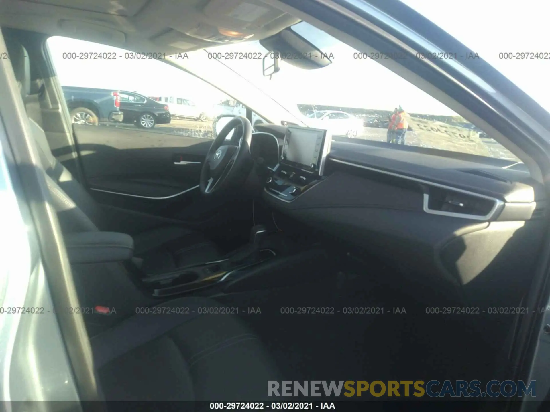 5 Photograph of a damaged car JTDFPRAE4LJ031657 TOYOTA COROLLA 2020