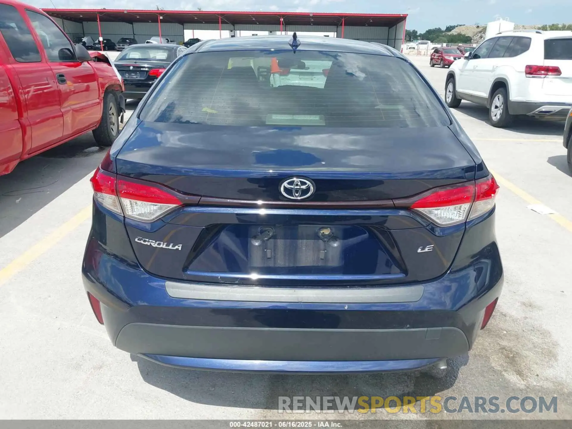 16 Photograph of a damaged car JTDHPRAE1LJ045802 TOYOTA COROLLA 2020