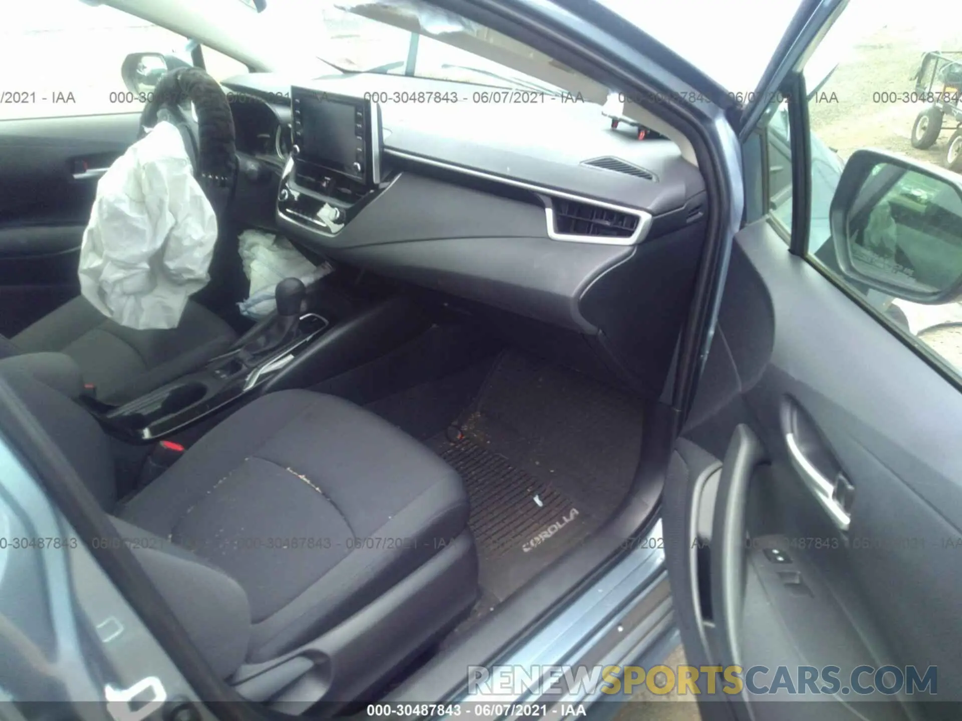5 Photograph of a damaged car JTDHPRAE4LJ069351 TOYOTA COROLLA 2020