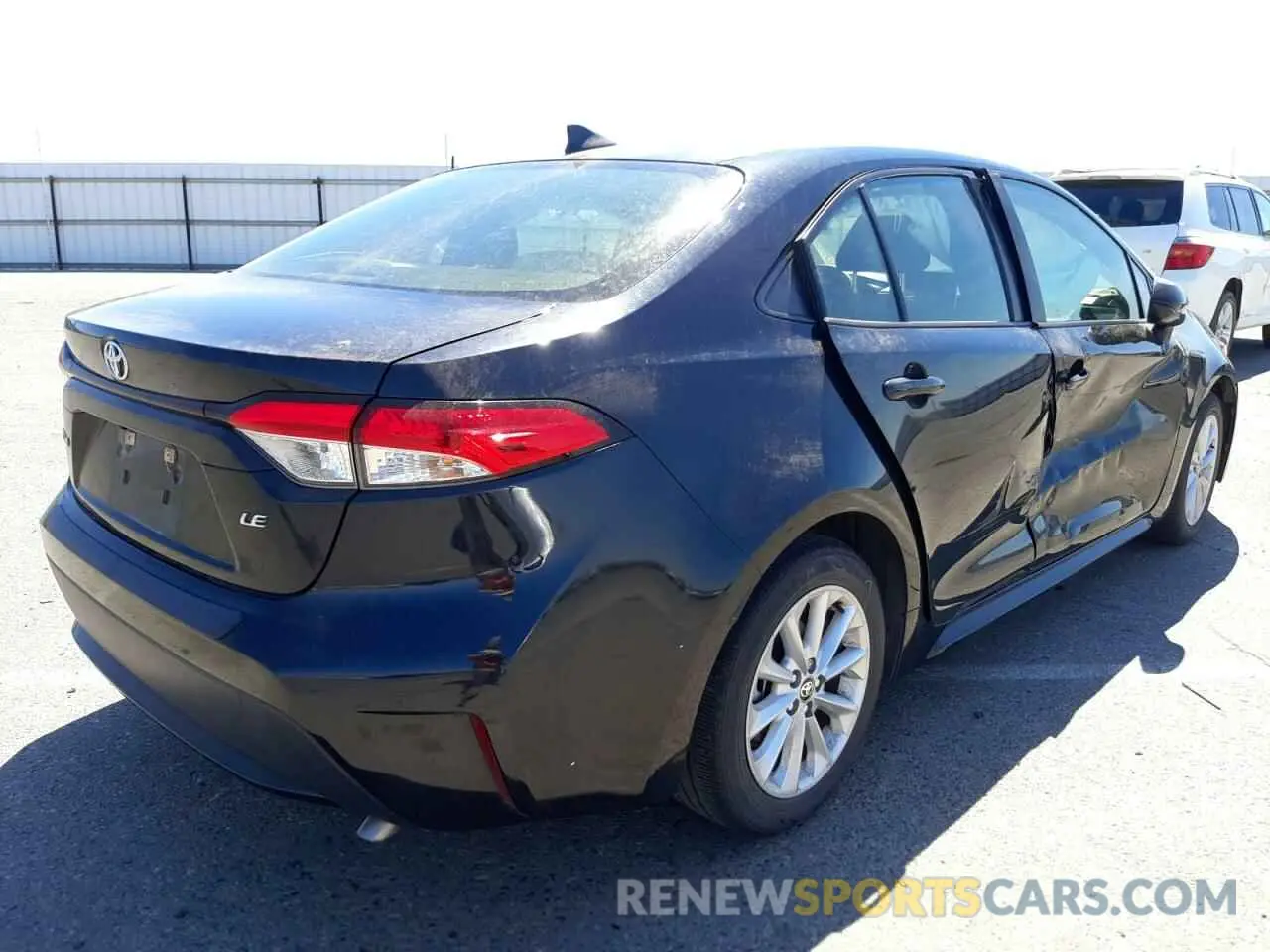 4 Фотография поврежденного автомобиля JTDHPRAEXLJ012586 TOYOTA COROLLA 2020