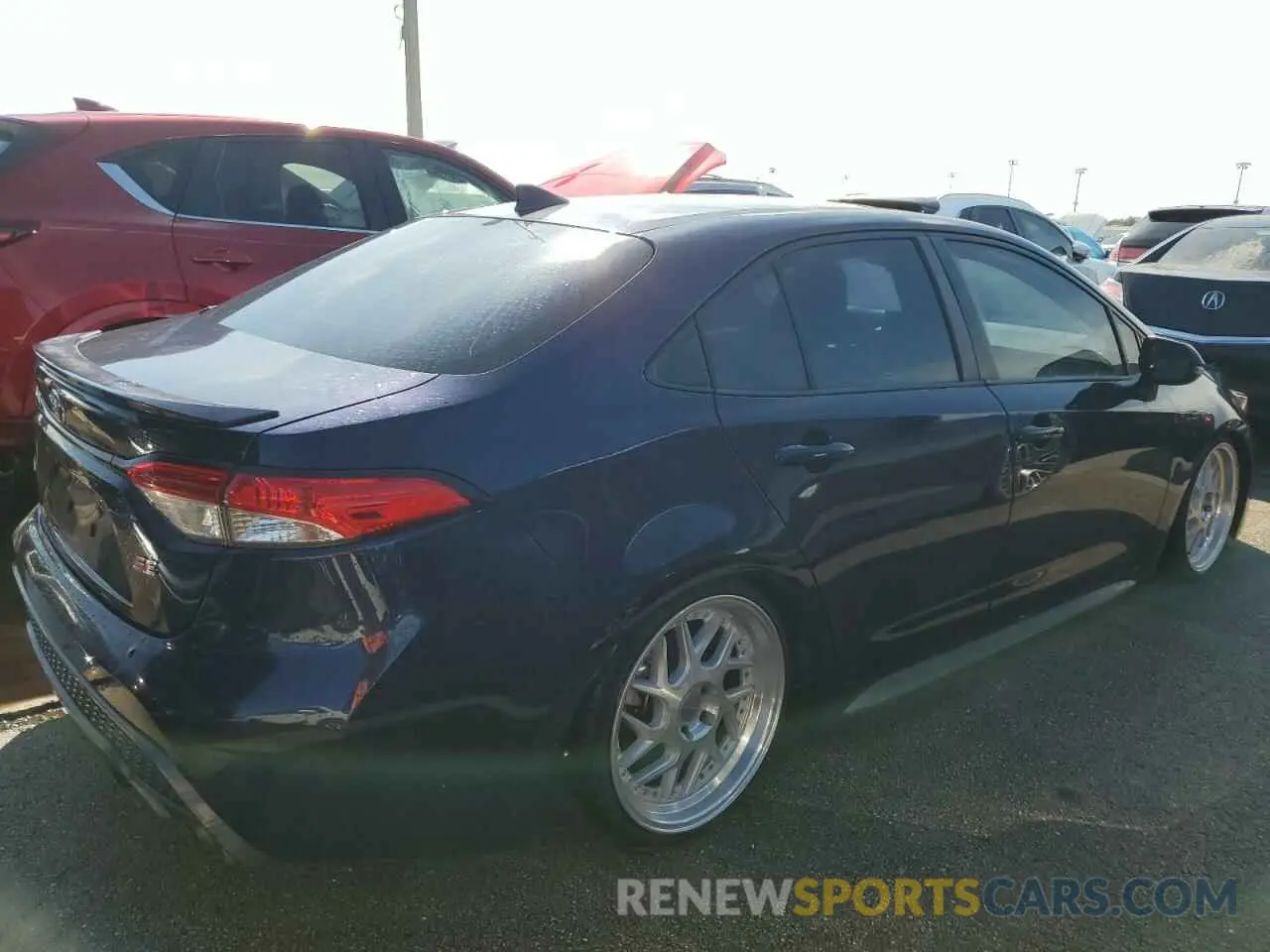 3 Photograph of a damaged car JTDM4RCE1LJ008737 TOYOTA COROLLA 2020