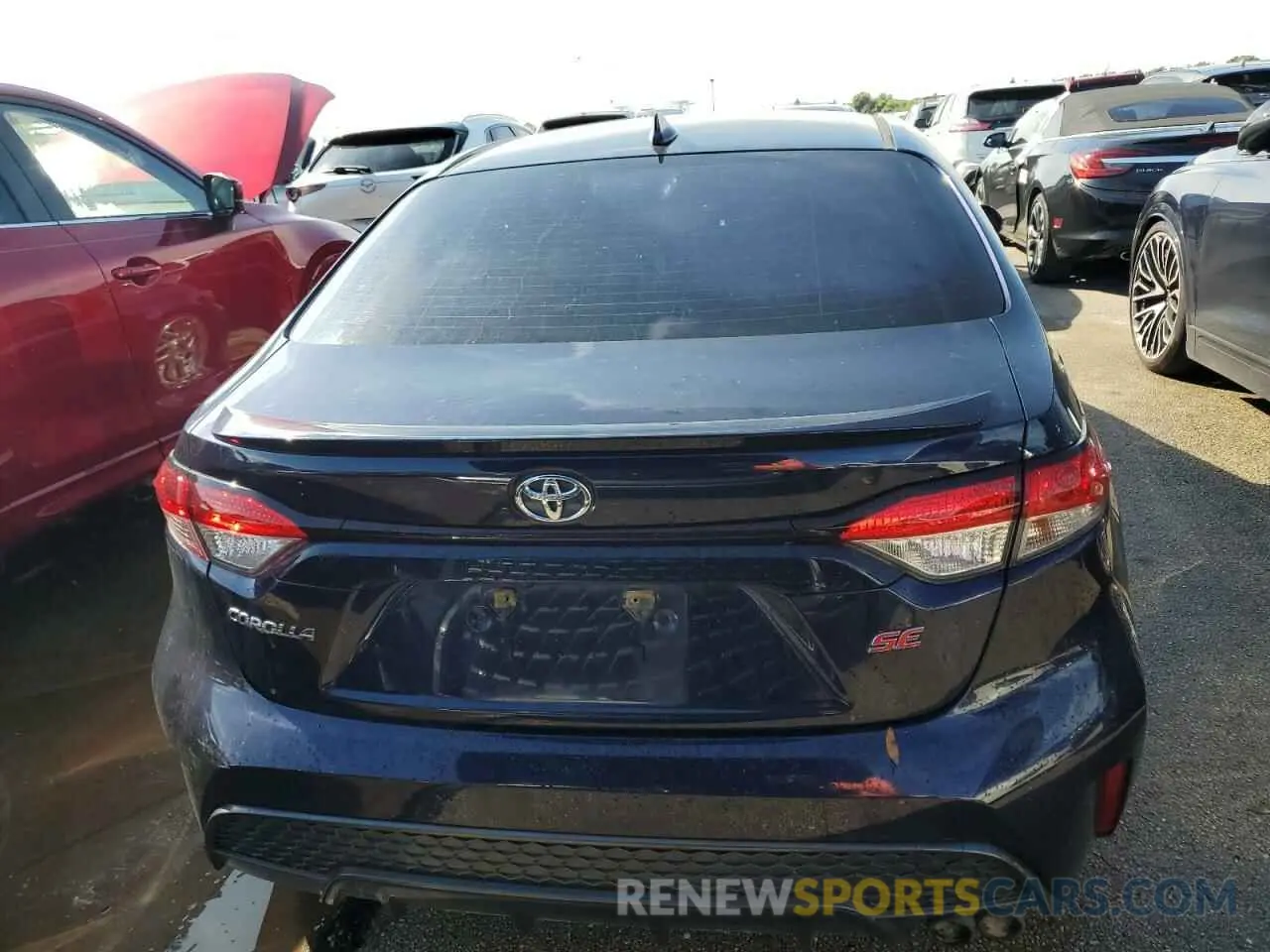 6 Photograph of a damaged car JTDM4RCE1LJ008737 TOYOTA COROLLA 2020