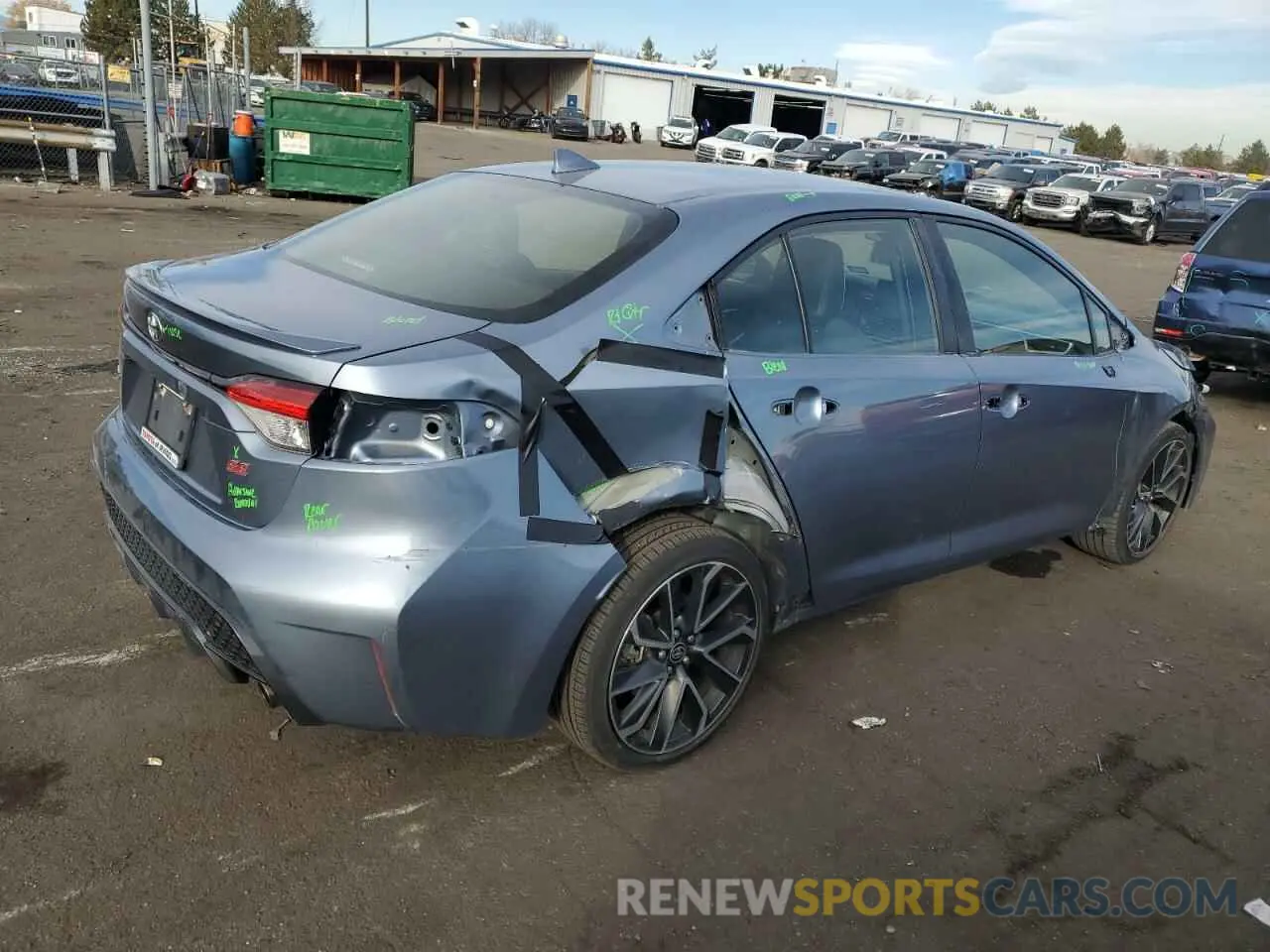 3 Фотография поврежденного автомобиля JTDP4RCE3LJ013595 TOYOTA COROLLA 2020