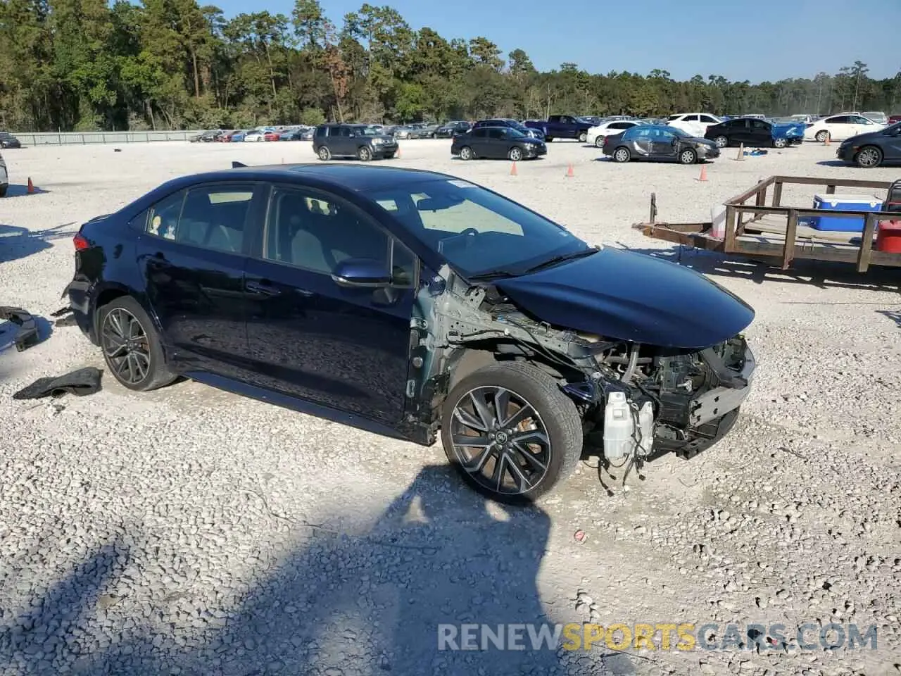 4 Photograph of a damaged car JTDP4RCE6LJ013235 TOYOTA COROLLA 2020
