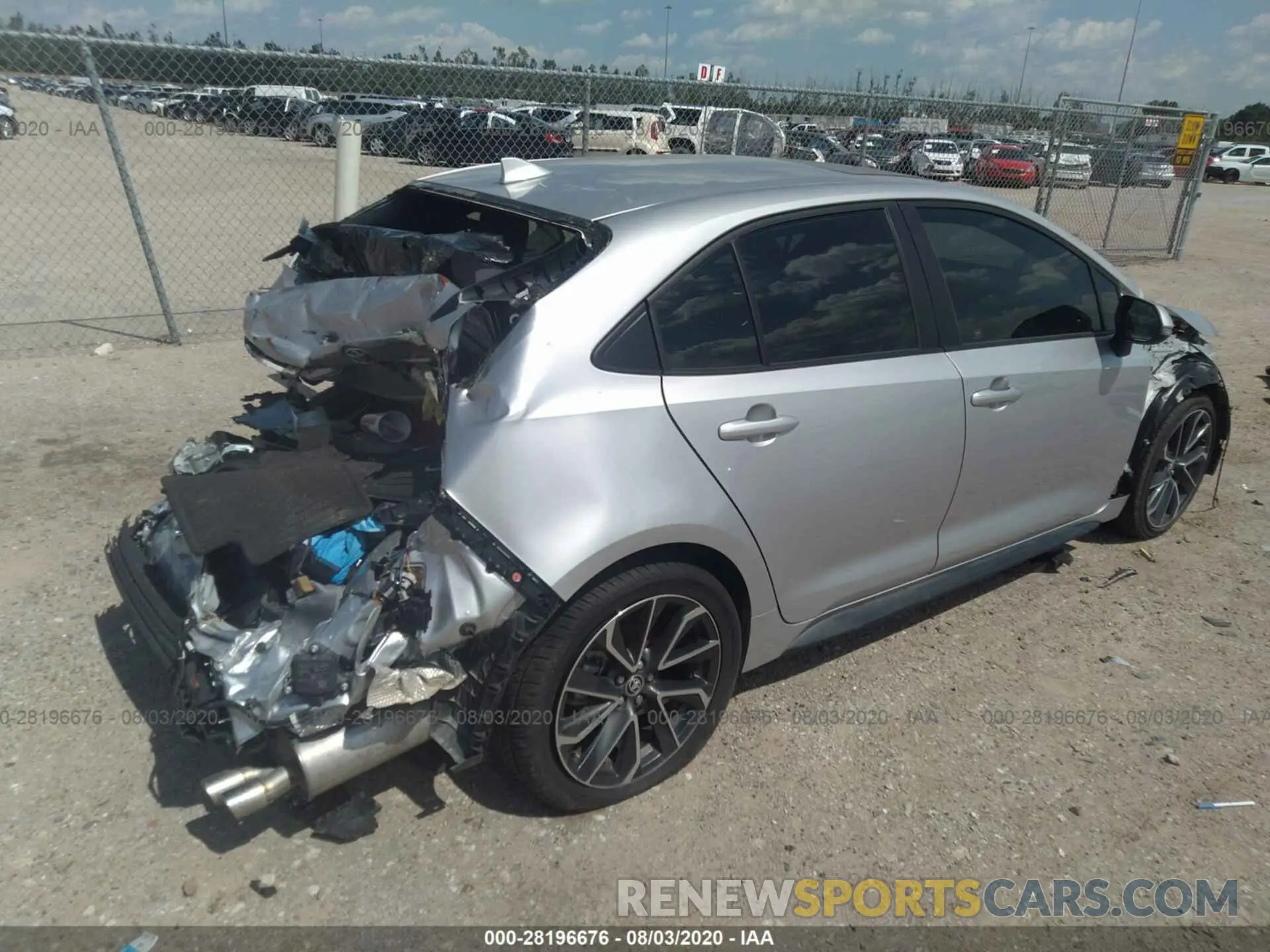 4 Photograph of a damaged car JTDP4RCE6LJ013414 TOYOTA COROLLA 2020