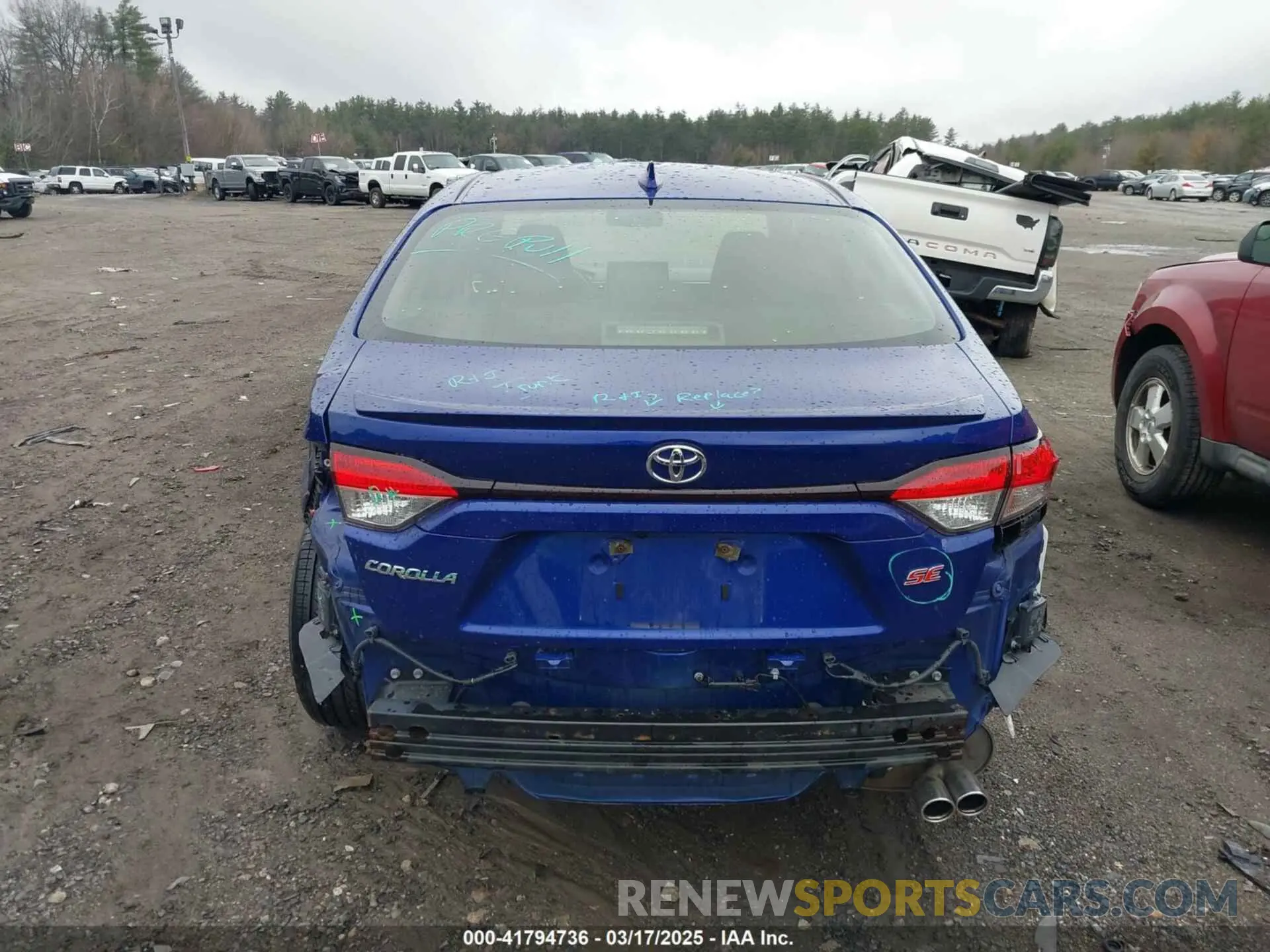 17 Photograph of a damaged car JTDP4RCE7LJ033722 TOYOTA COROLLA 2020