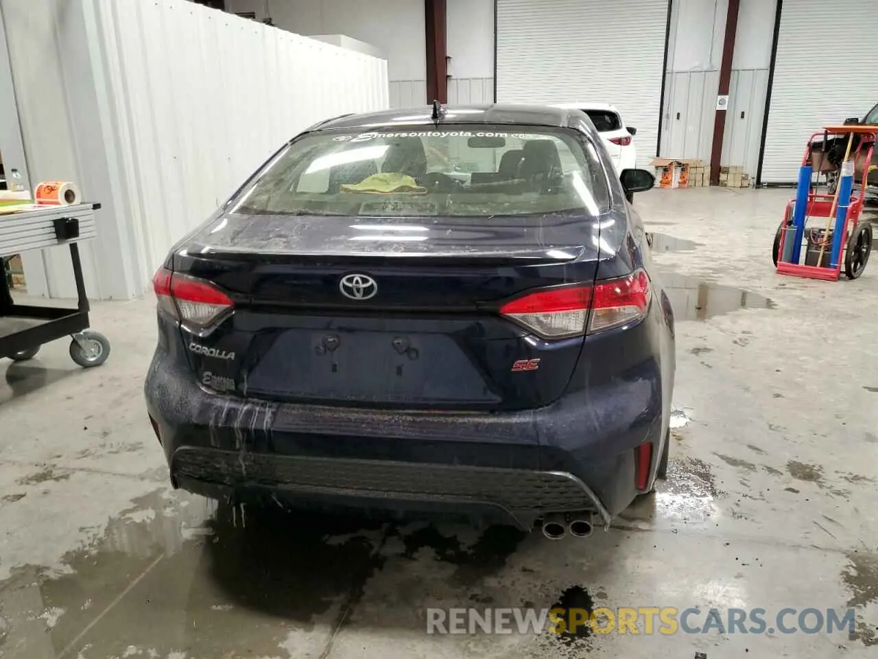 6 Photograph of a damaged car JTDP4RCE8LJ004777 TOYOTA COROLLA 2020