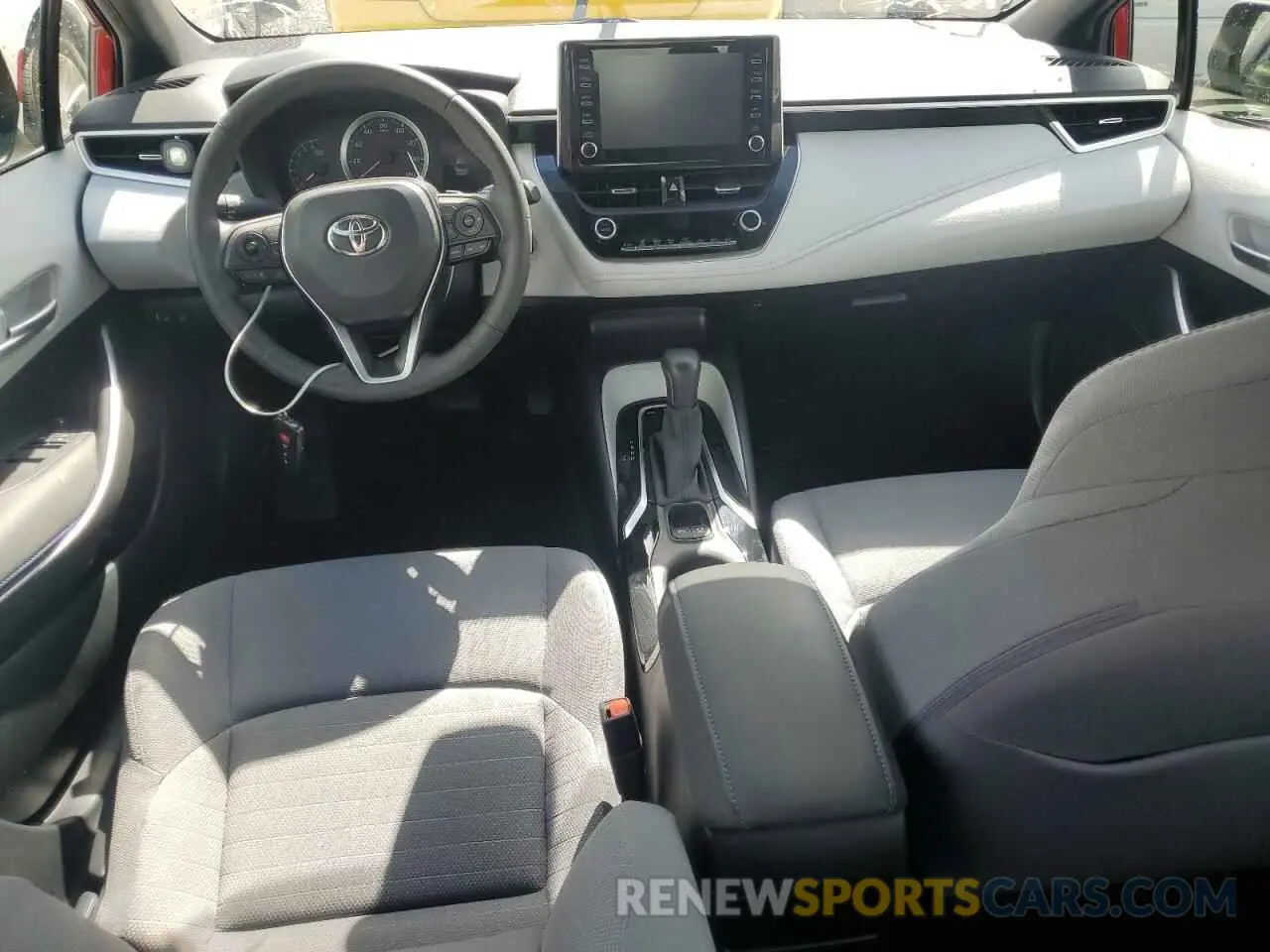 8 Photograph of a damaged car JTDP4RCE8LJ016265 TOYOTA COROLLA 2020