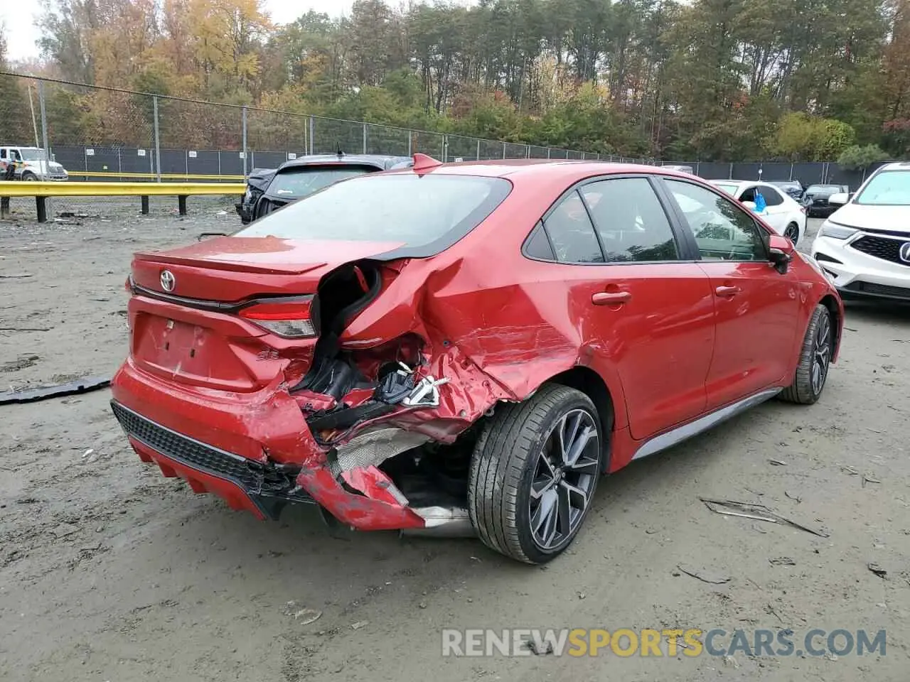 4 Photograph of a damaged car JTDP4RCE8LJ017819 TOYOTA COROLLA 2020