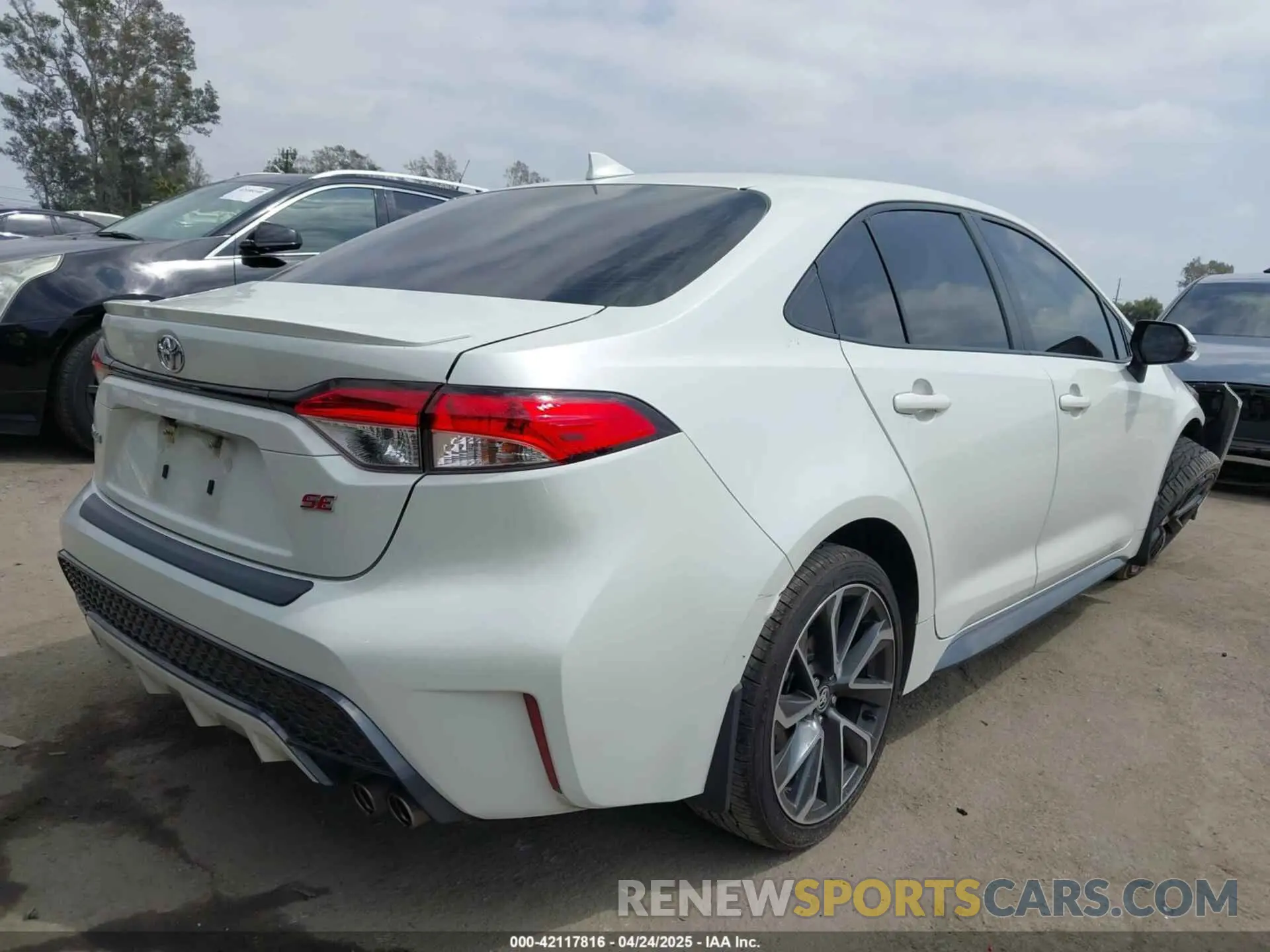 4 Фотография поврежденного автомобиля JTDP4RCE8LJ049850 TOYOTA COROLLA 2020