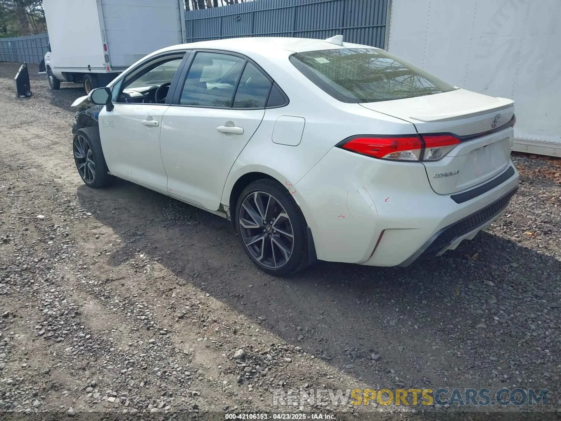 3 Фотография поврежденного автомобиля JTDP4RCE9LJ000933 TOYOTA COROLLA 2020