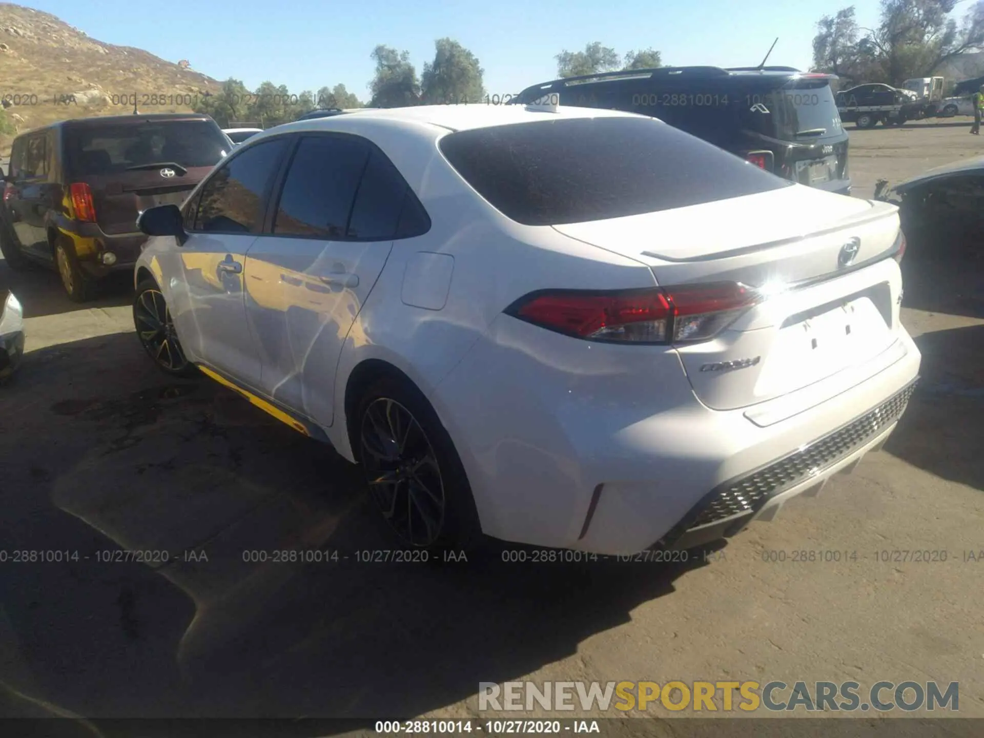 3 Photograph of a damaged car JTDS4RCE0LJ018070 TOYOTA COROLLA 2020