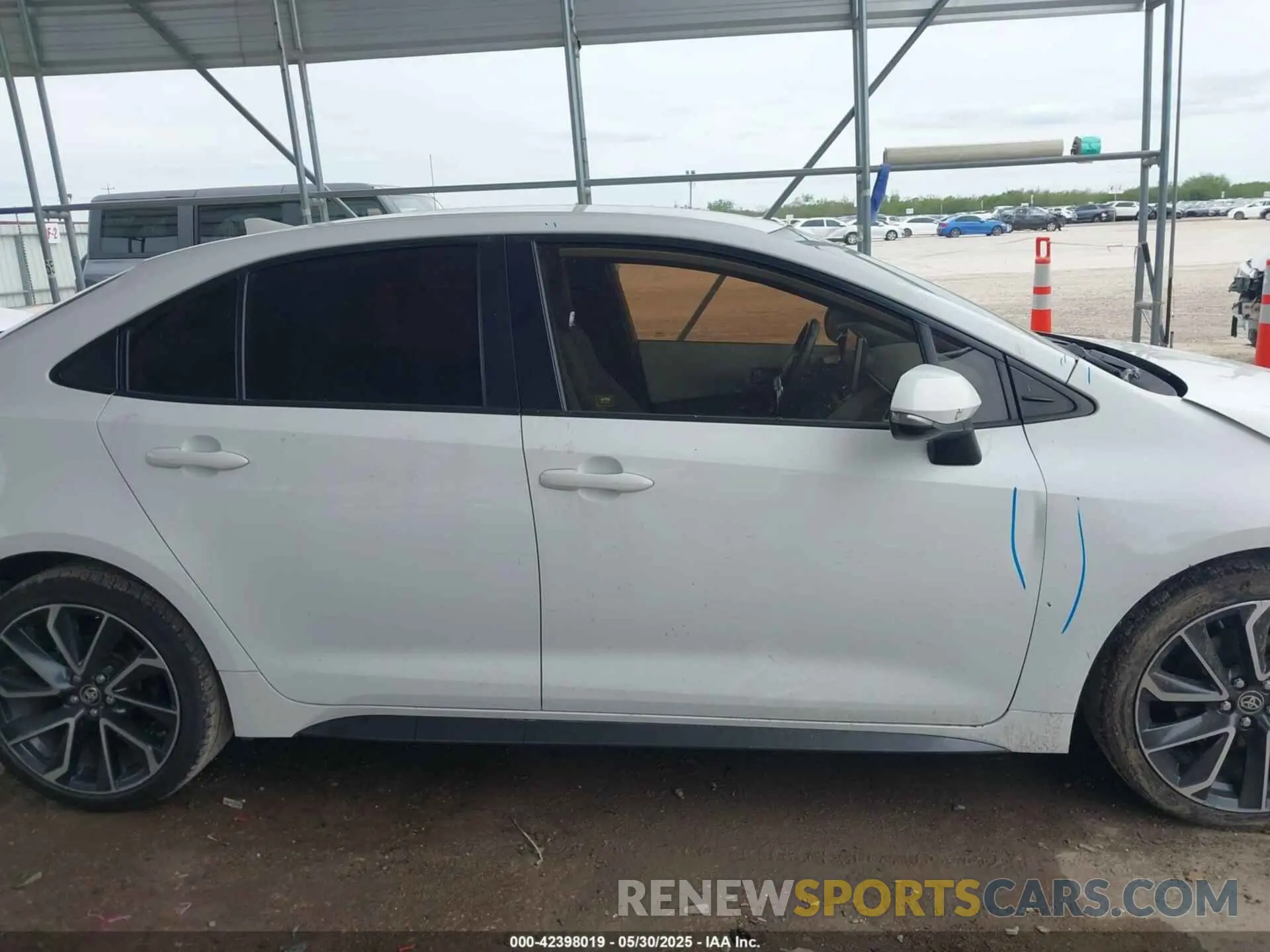 13 Фотография поврежденного автомобиля JTDS4RCE0LJ025164 TOYOTA COROLLA 2020