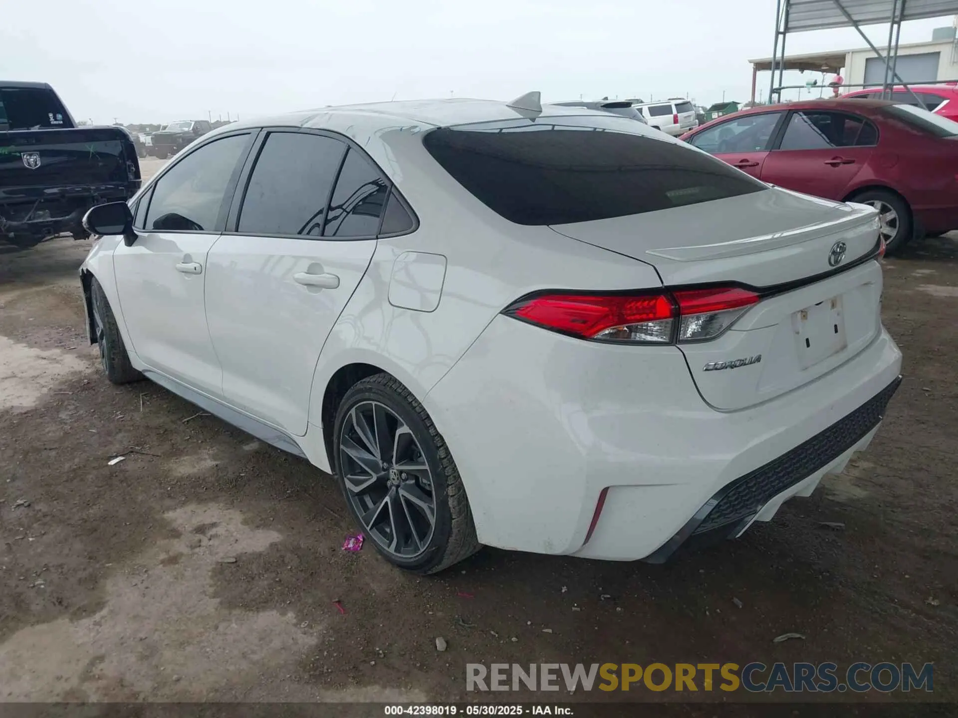 3 Фотография поврежденного автомобиля JTDS4RCE0LJ025164 TOYOTA COROLLA 2020