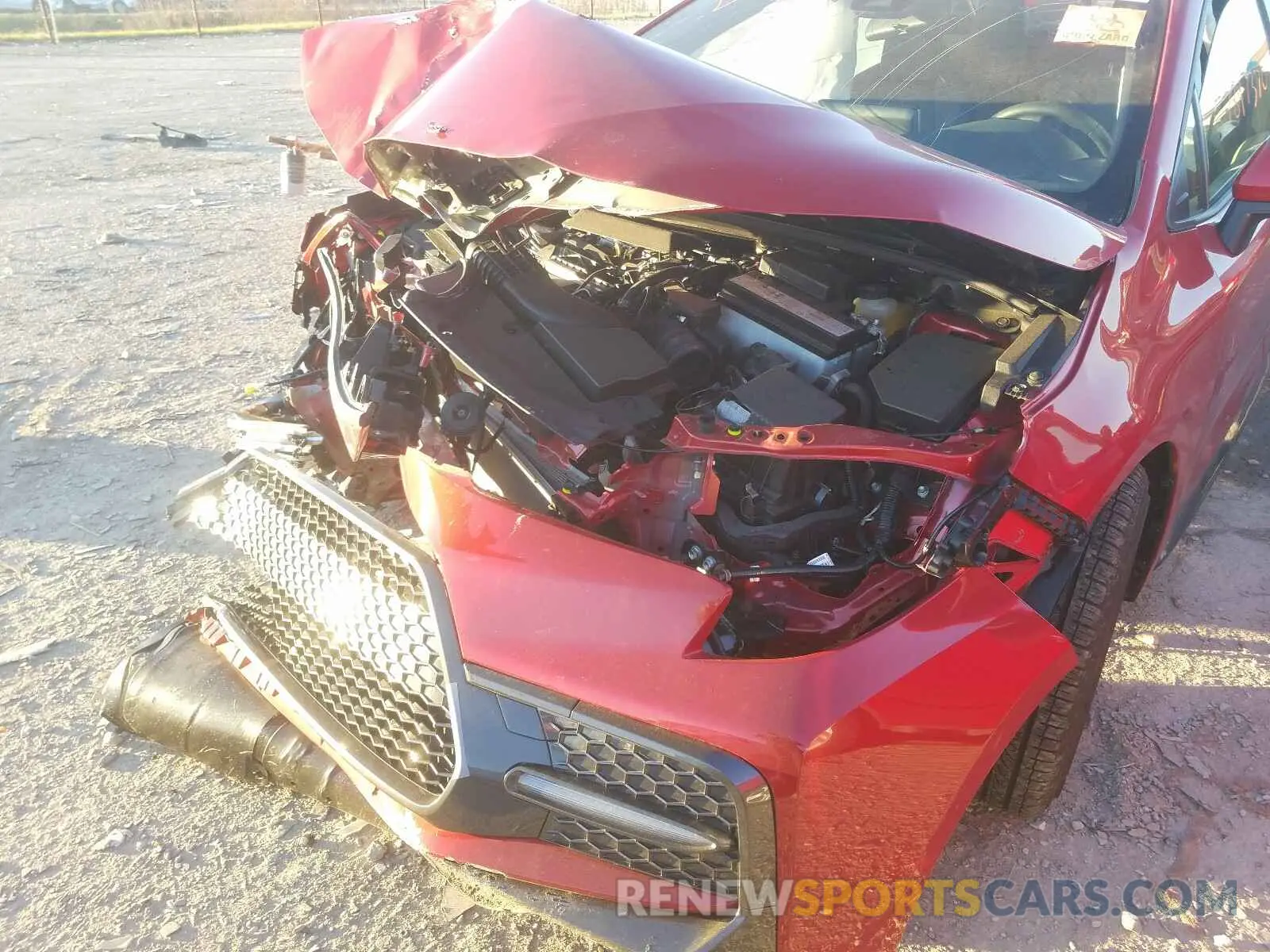 9 Photograph of a damaged car JTDS4RCE1LJ014870 TOYOTA COROLLA 2020