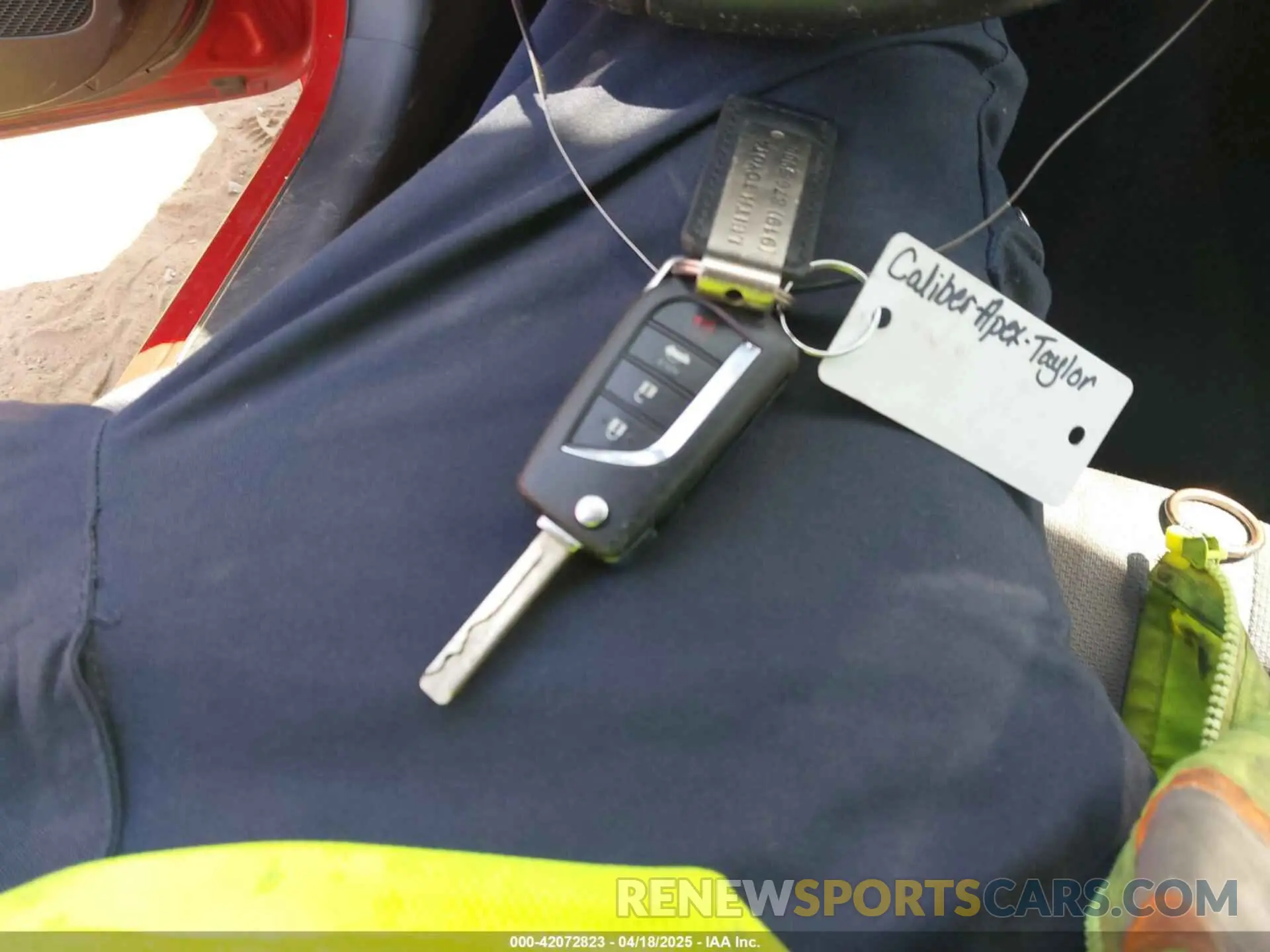 11 Photograph of a damaged car JTDS4RCE1LJ022967 TOYOTA COROLLA 2020