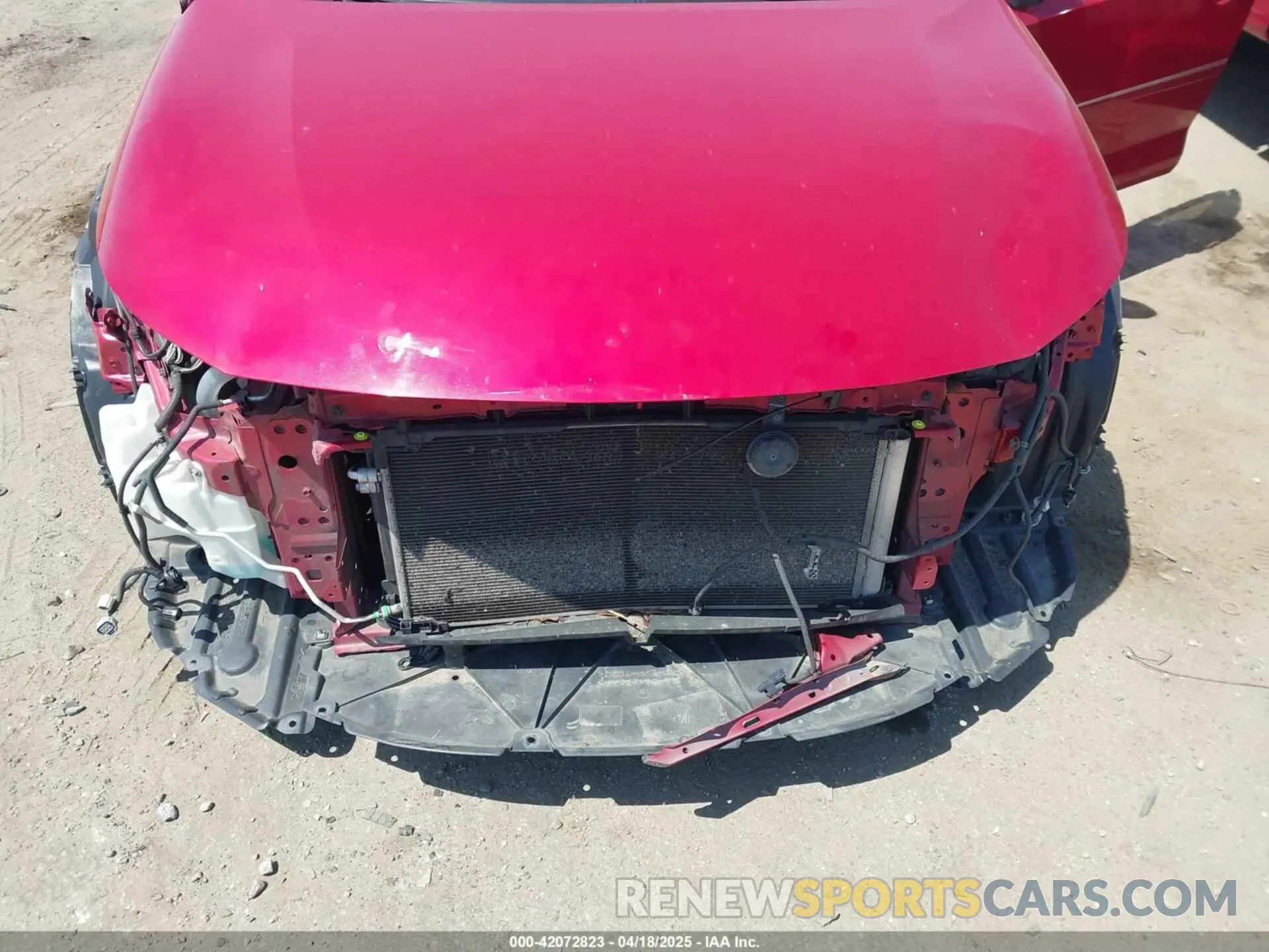 6 Photograph of a damaged car JTDS4RCE1LJ022967 TOYOTA COROLLA 2020