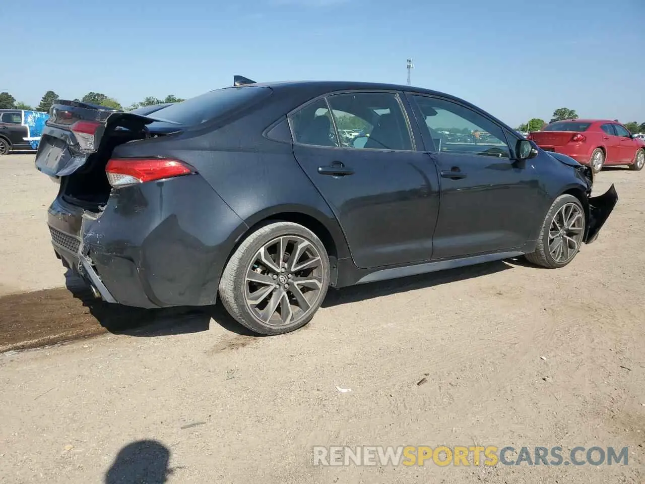 3 Photograph of a damaged car JTDS4RCE2LJ011069 TOYOTA COROLLA 2020
