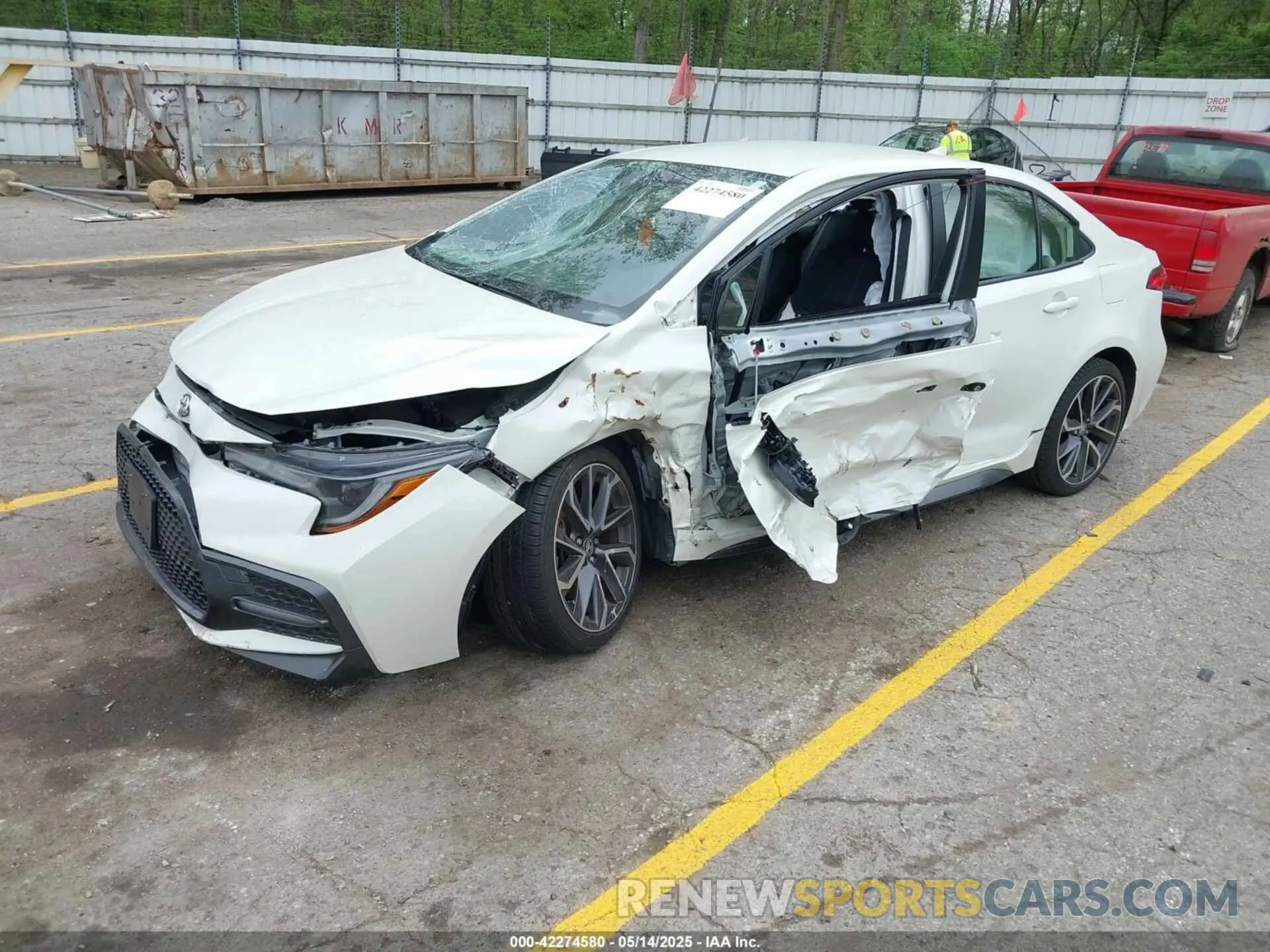2 Фотография поврежденного автомобиля JTDS4RCE2LJ015865 TOYOTA COROLLA 2020
