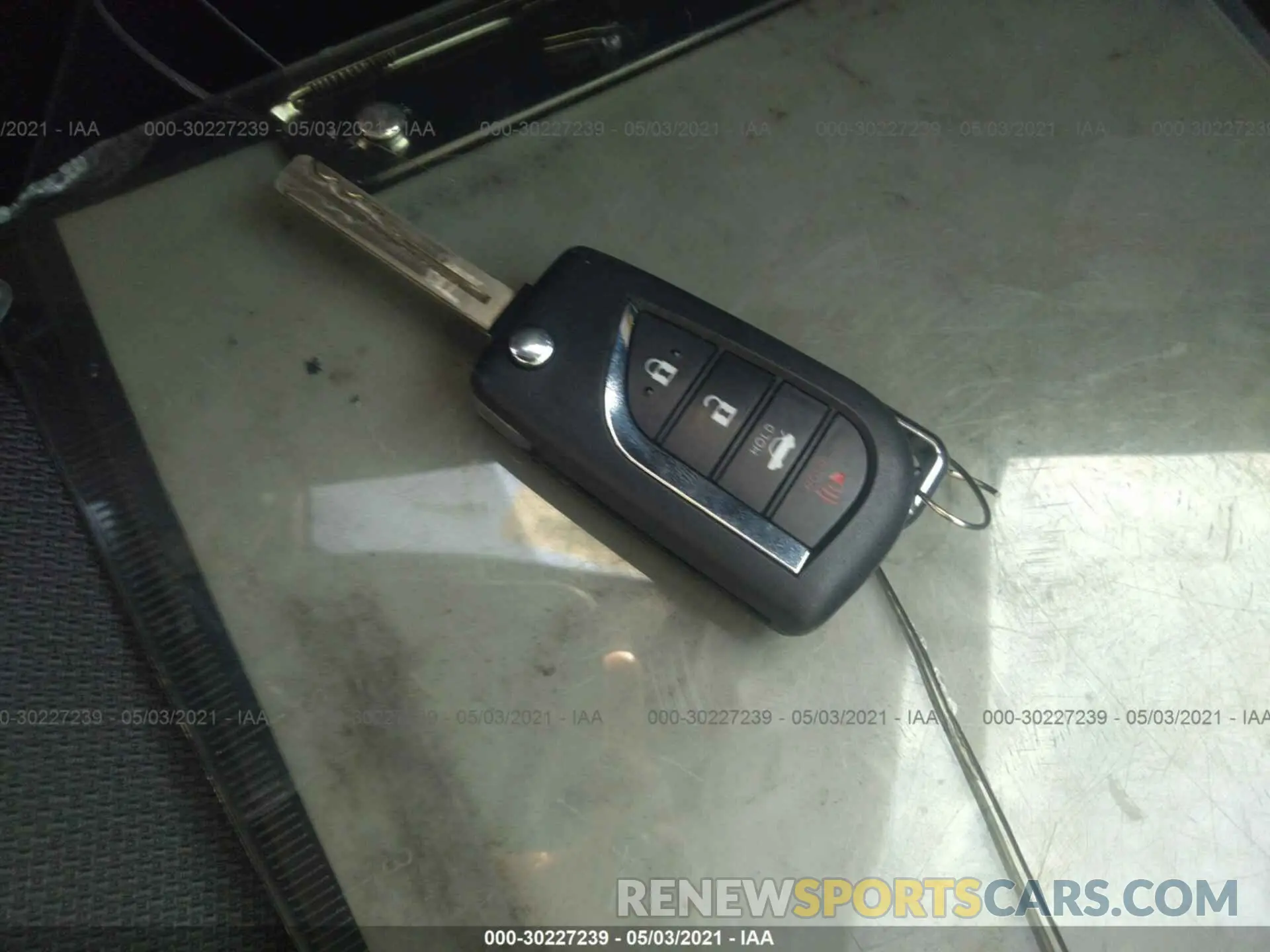 11 Photograph of a damaged car JTDS4RCE2LJ023402 TOYOTA COROLLA 2020
