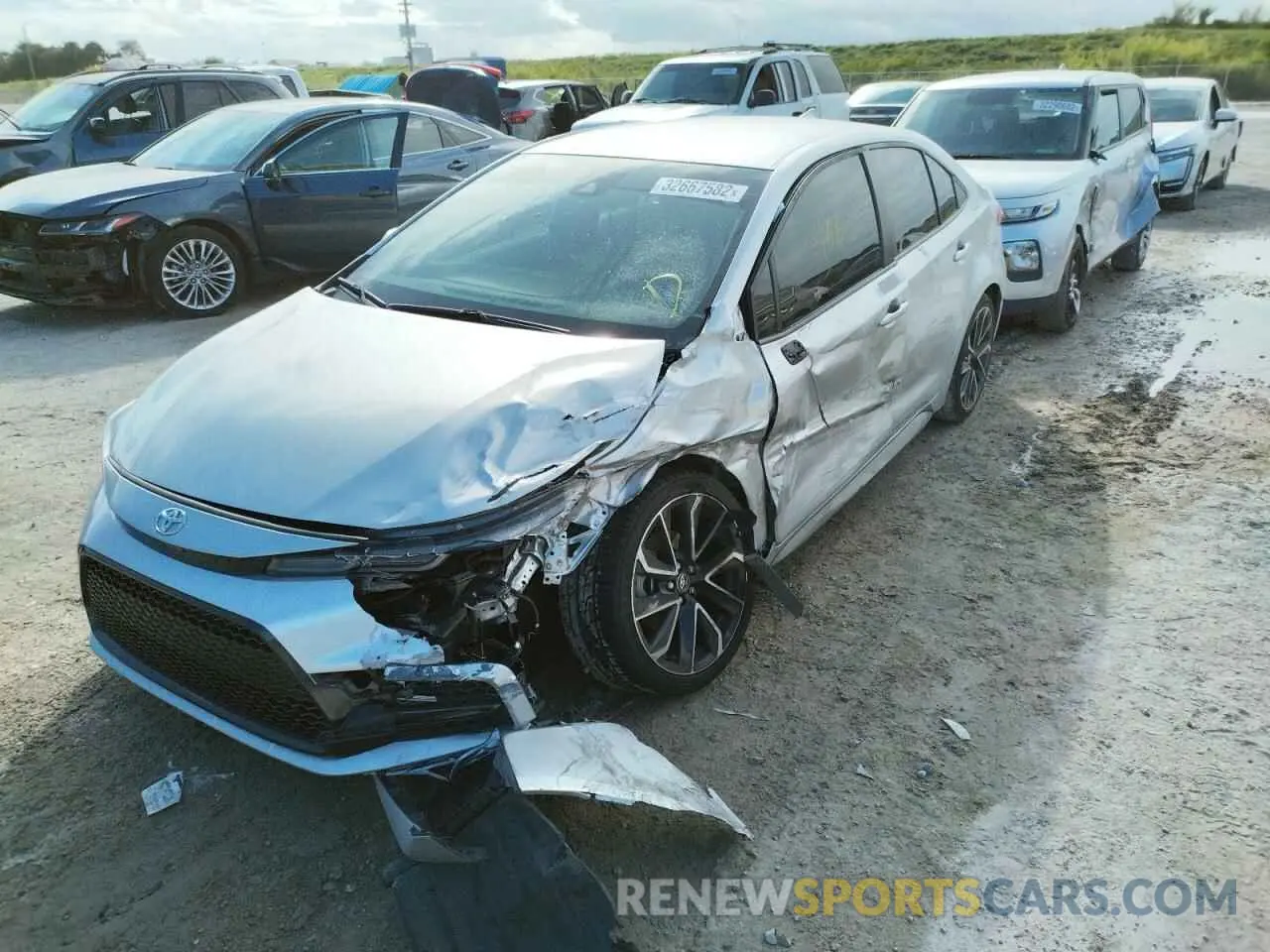 2 Photograph of a damaged car JTDS4RCE2LJ024016 TOYOTA COROLLA 2020