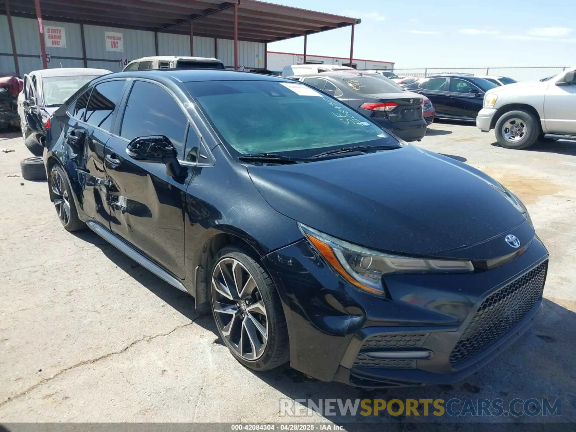 13 Photograph of a damaged car JTDS4RCE3LJ031539 TOYOTA COROLLA 2020