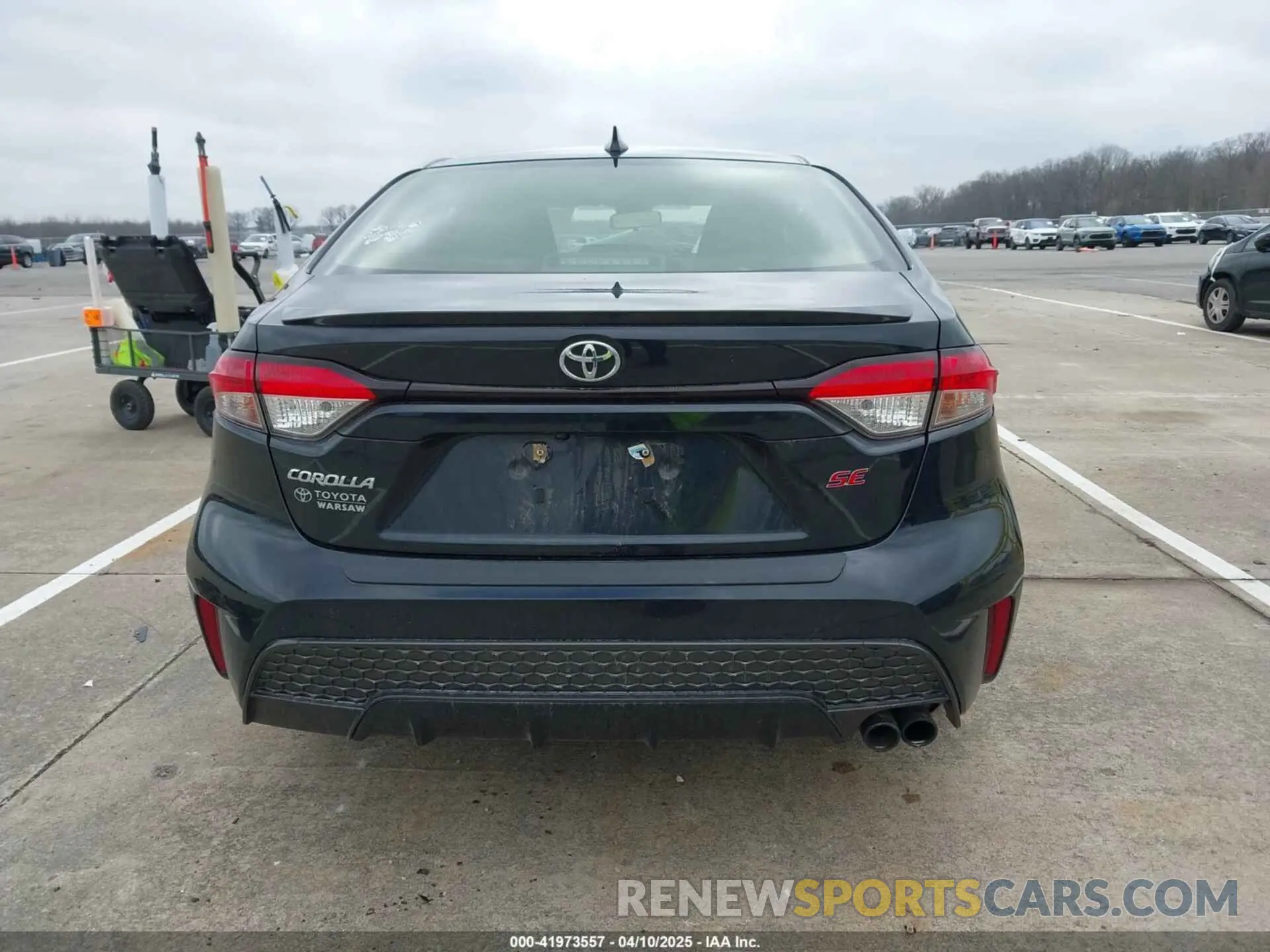 16 Photograph of a damaged car JTDS4RCE3LJ042864 TOYOTA COROLLA 2020