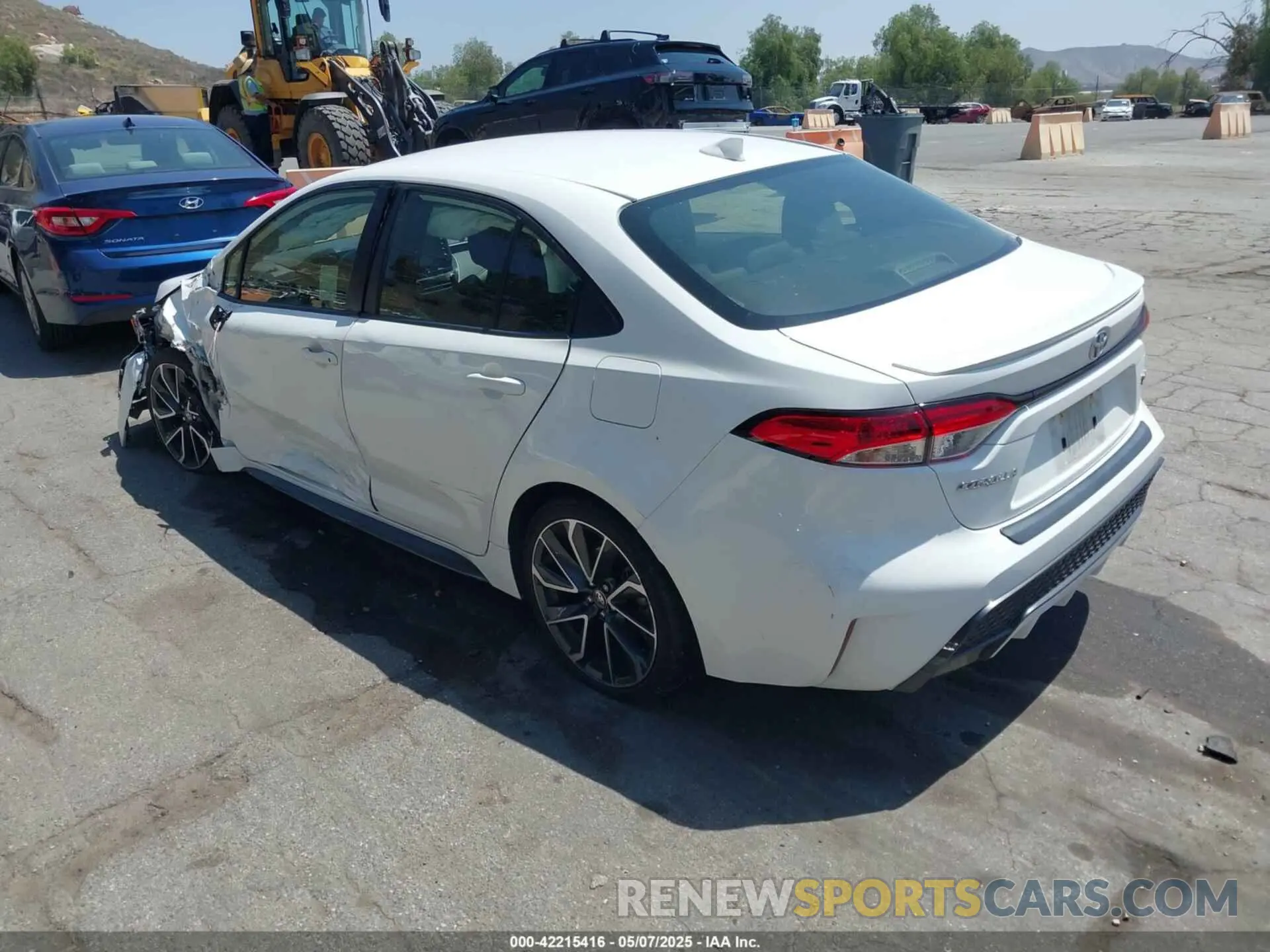 3 Photograph of a damaged car JTDS4RCE3LJ044064 TOYOTA COROLLA 2020