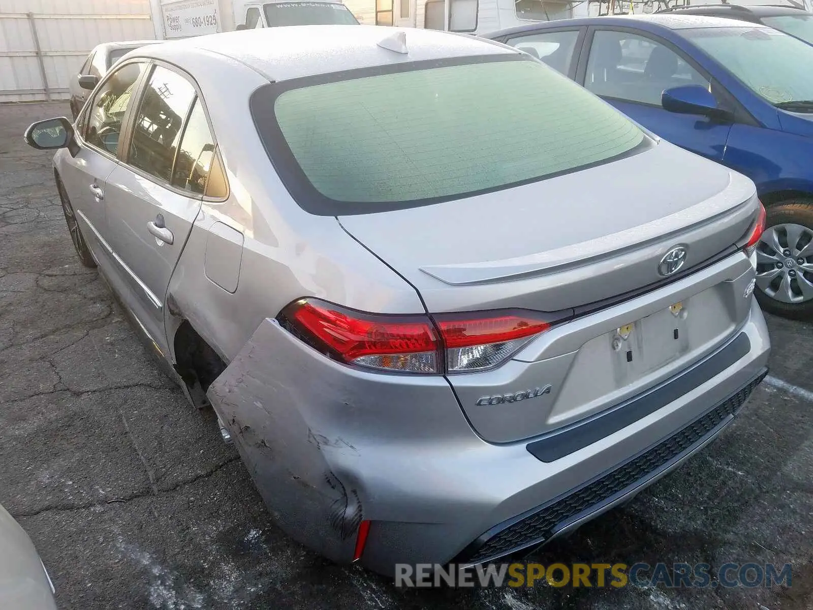 3 Photograph of a damaged car JTDS4RCE4LJ017553 TOYOTA COROLLA 2020