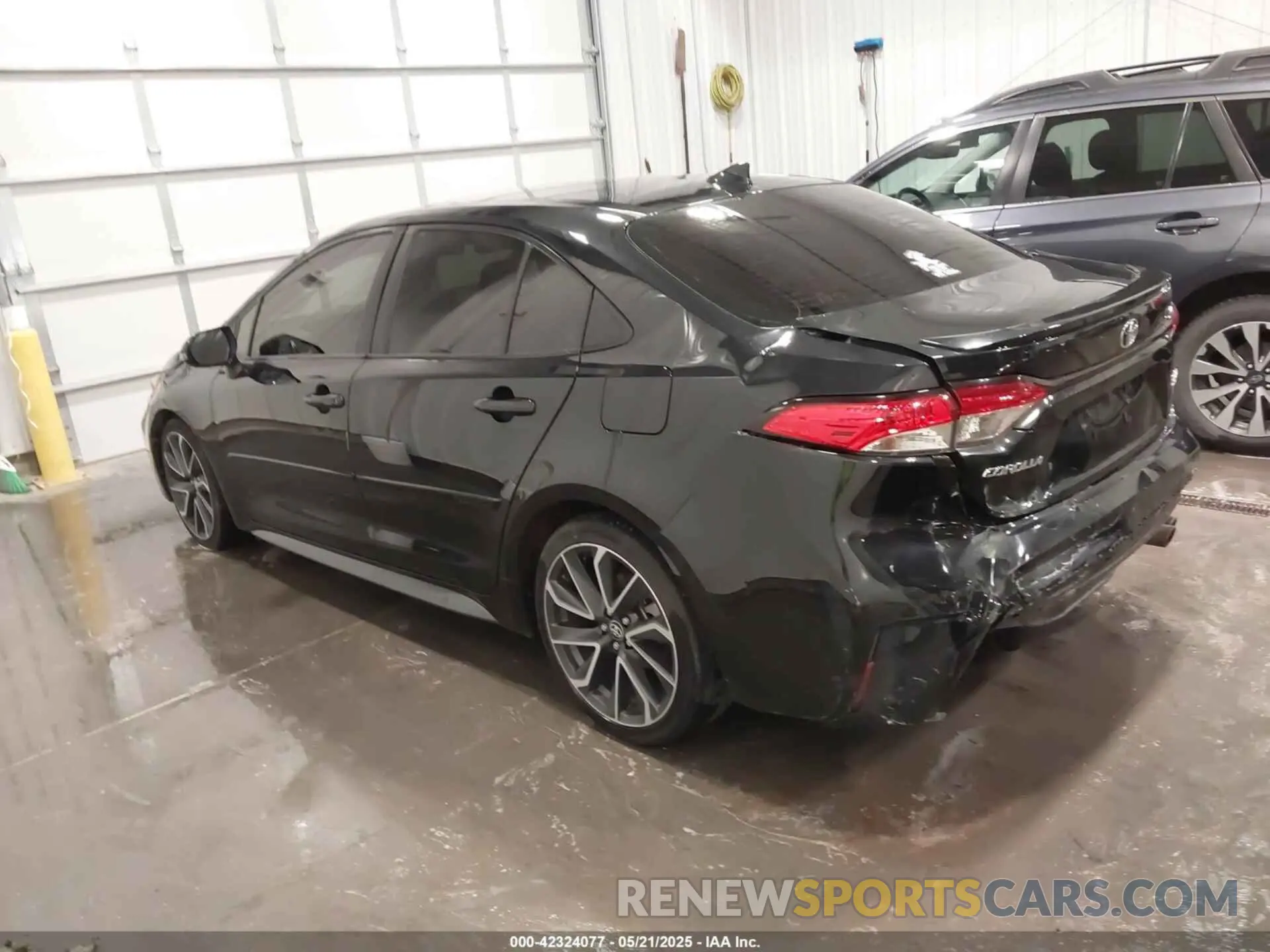 3 Photograph of a damaged car JTDS4RCE4LJ043358 TOYOTA COROLLA 2020