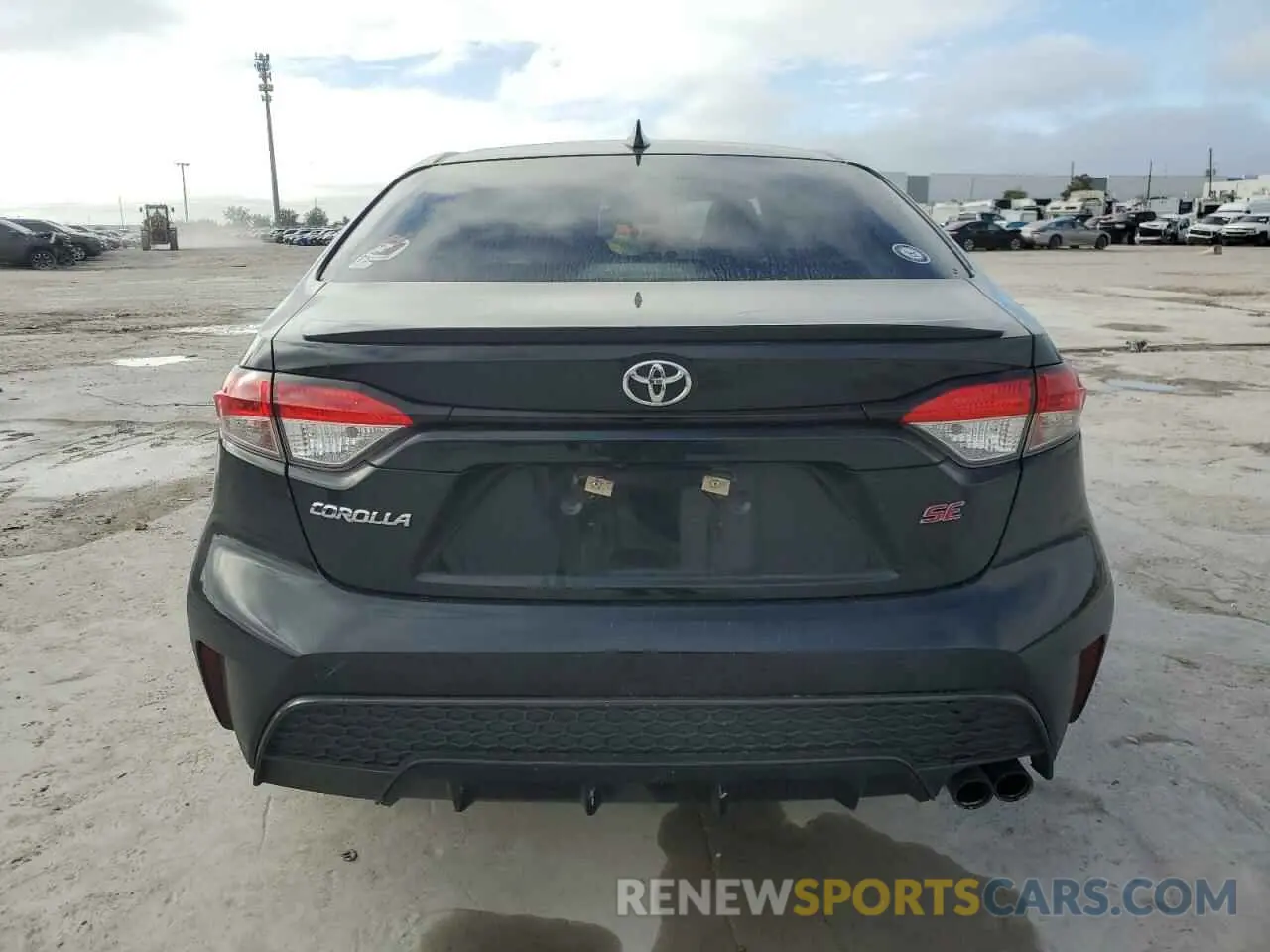 6 Photograph of a damaged car JTDS4RCE5LJ003161 TOYOTA COROLLA 2020