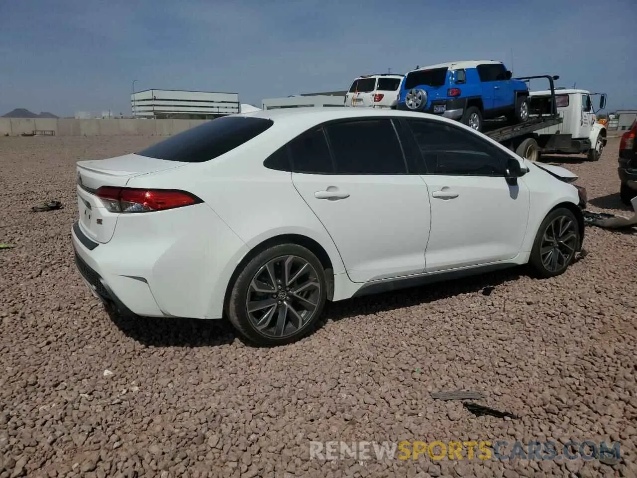 3 Фотография поврежденного автомобиля JTDS4RCE5LJ016170 TOYOTA COROLLA 2020