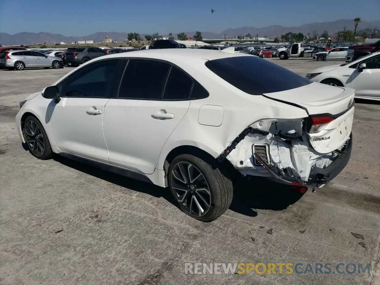 2 Photograph of a damaged car JTDS4RCE6LJ018056 TOYOTA COROLLA 2020