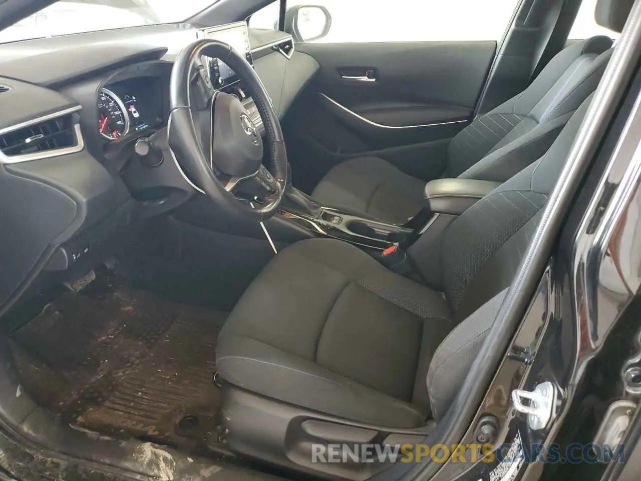 7 Photograph of a damaged car JTDS4RCE6LJ029591 TOYOTA COROLLA 2020