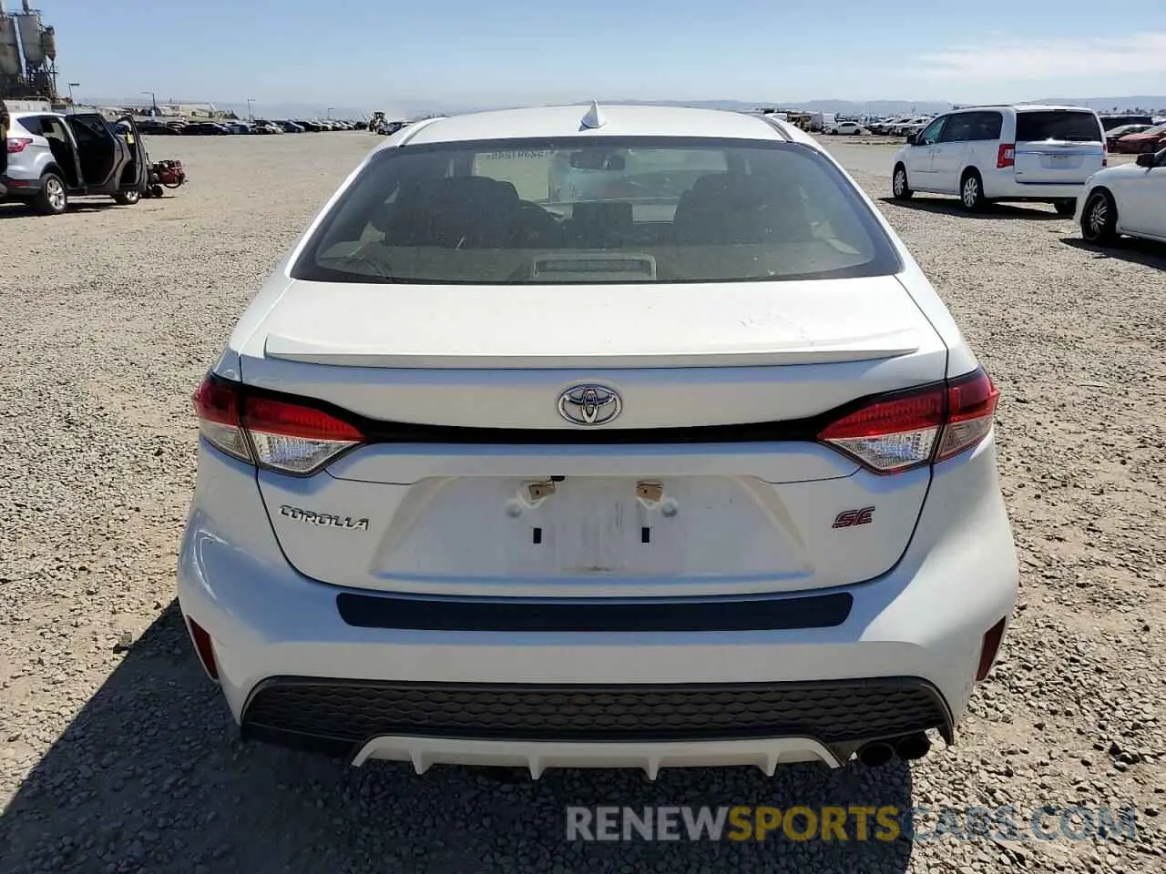 6 Photograph of a damaged car JTDS4RCE7LJ009219 TOYOTA COROLLA 2020