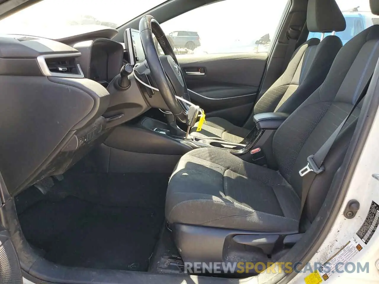 7 Photograph of a damaged car JTDS4RCE7LJ009219 TOYOTA COROLLA 2020