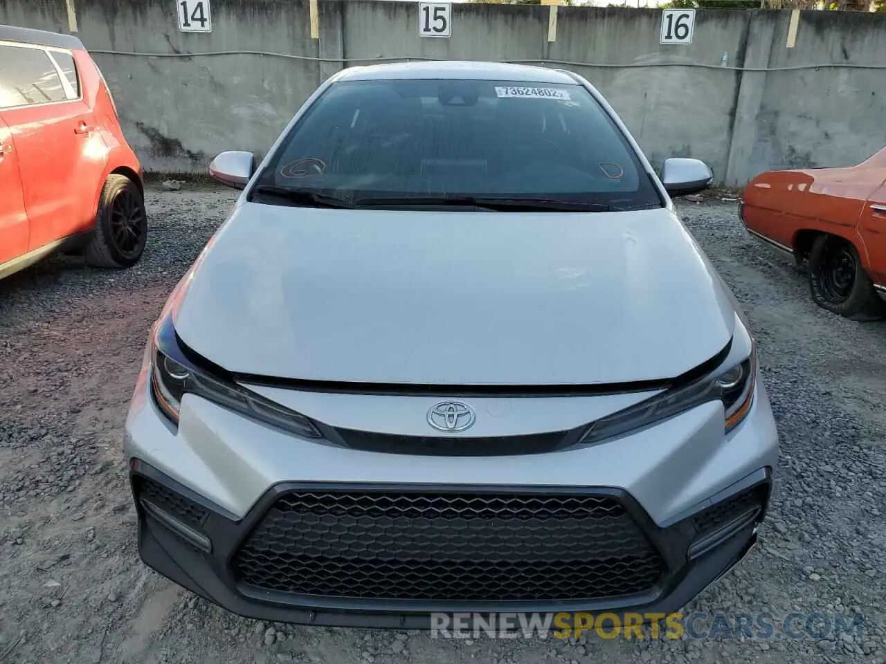 5 Photograph of a damaged car JTDS4RCE7LJ028921 TOYOTA COROLLA 2020