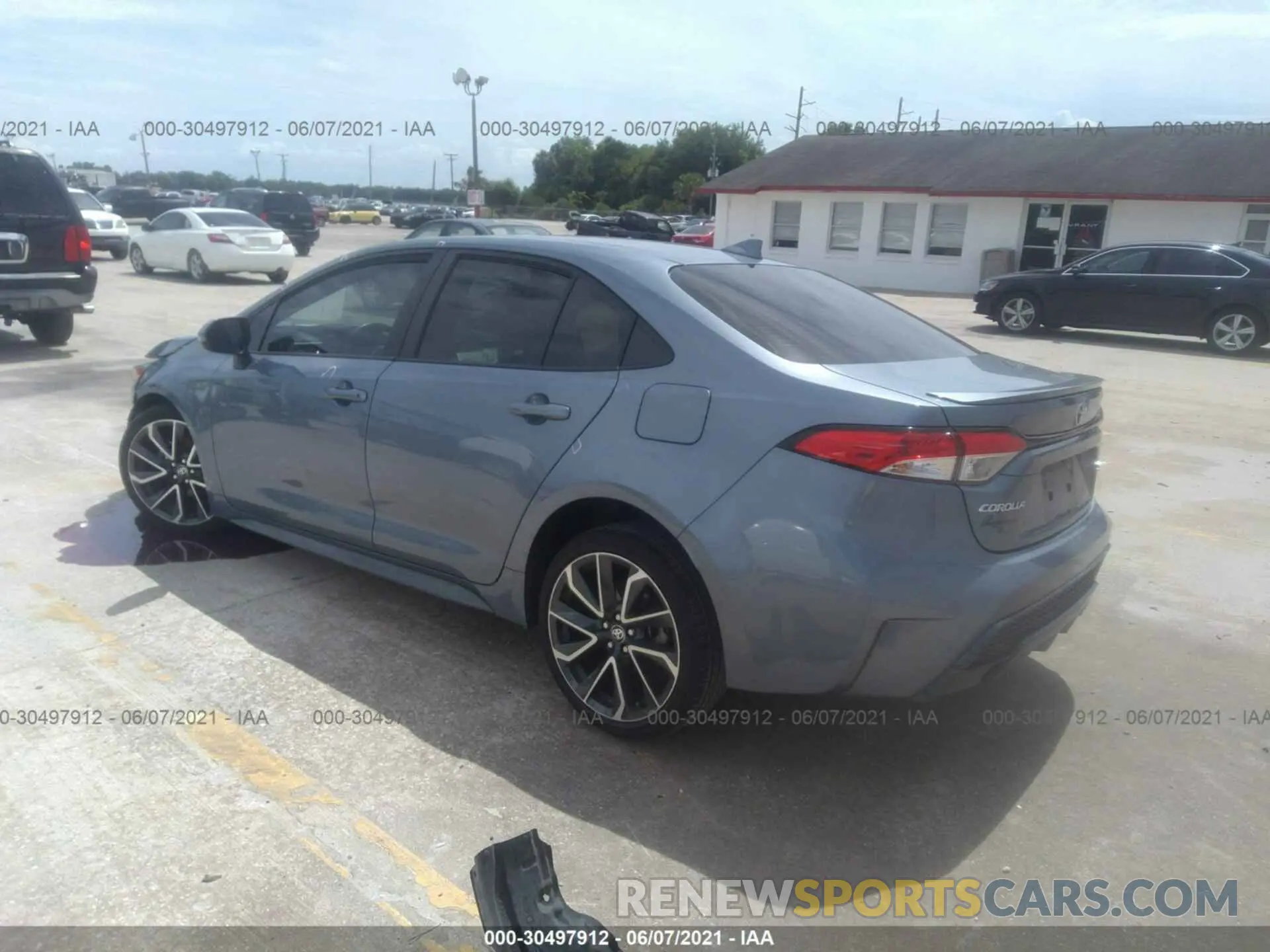 3 Photograph of a damaged car JTDS4RCE8LJ011335 TOYOTA COROLLA 2020