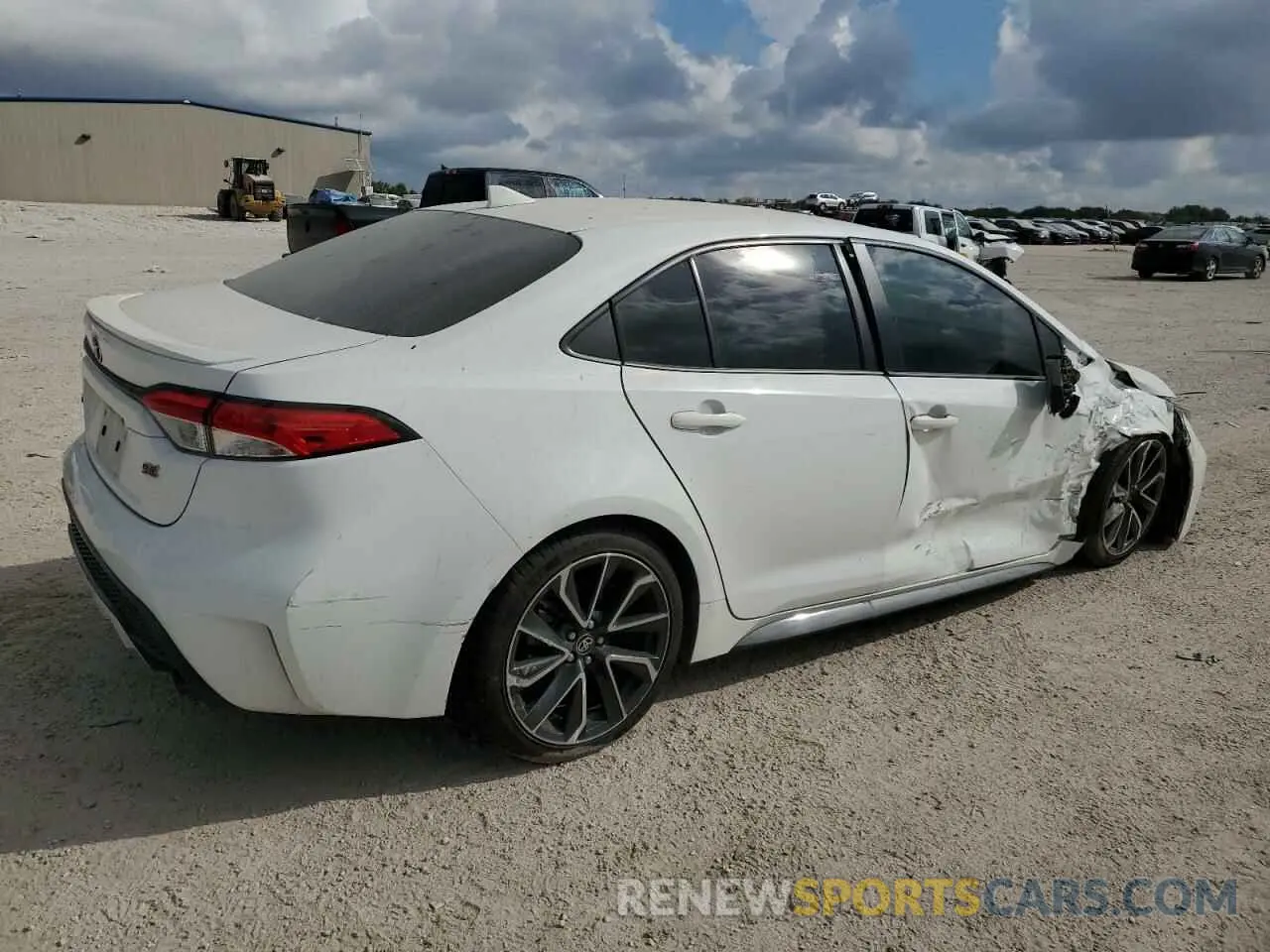 3 Photograph of a damaged car JTDS4RCE8LJ021931 TOYOTA COROLLA 2020