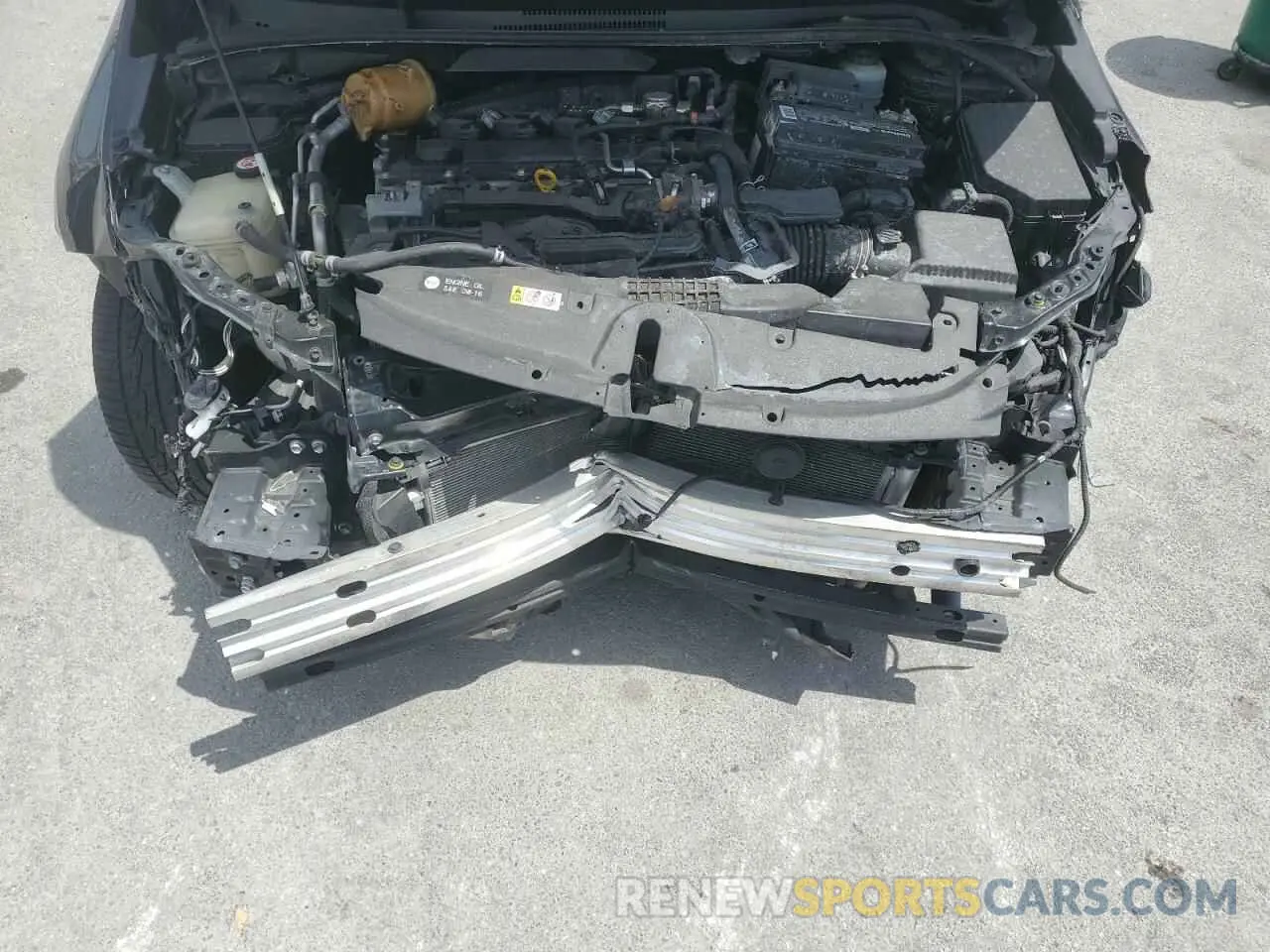 11 Photograph of a damaged car JTDS4RCE8LJ043055 TOYOTA COROLLA 2020