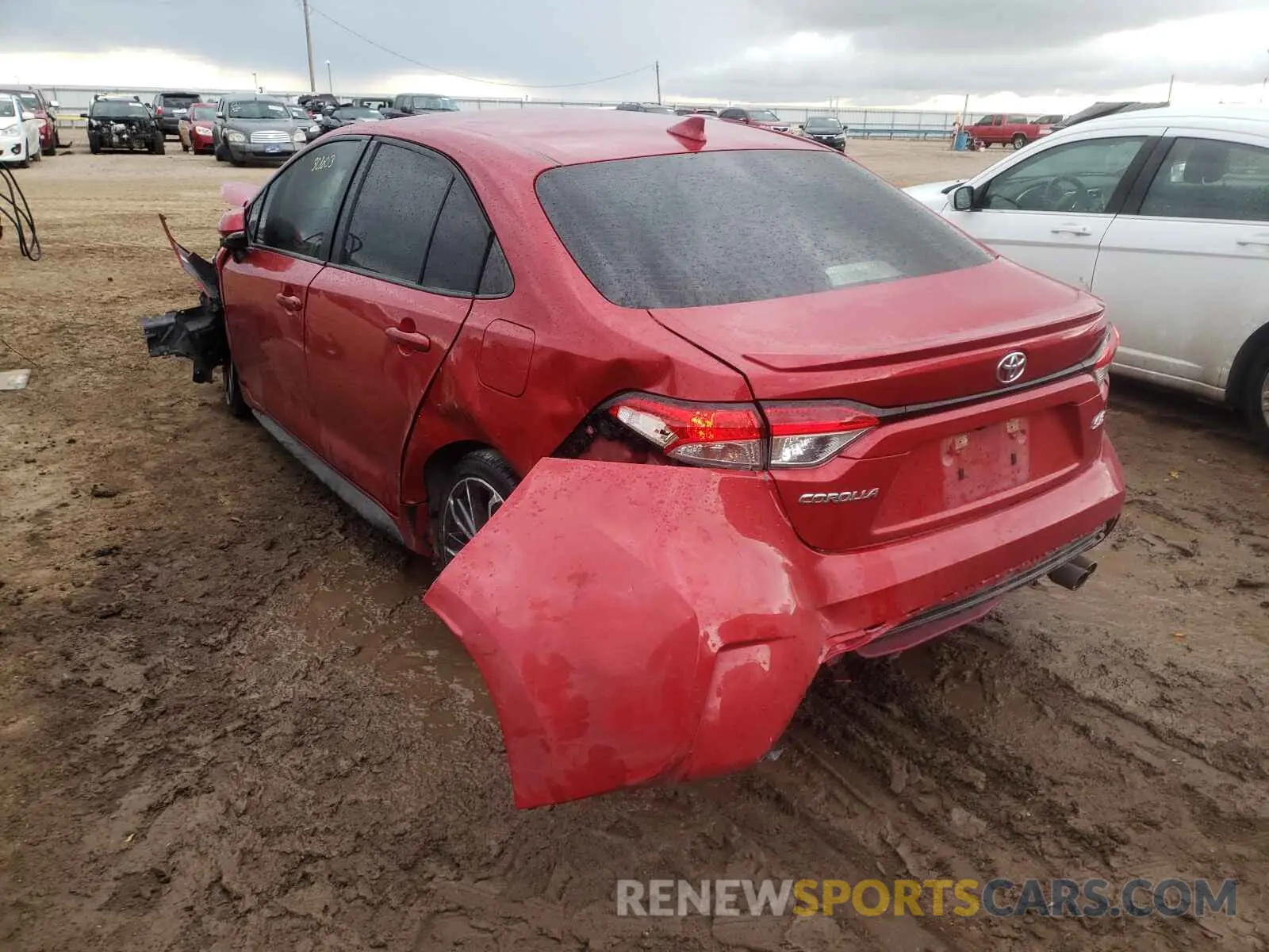 3 Photograph of a damaged car JTDS4RCE9LJ005348 TOYOTA COROLLA 2020