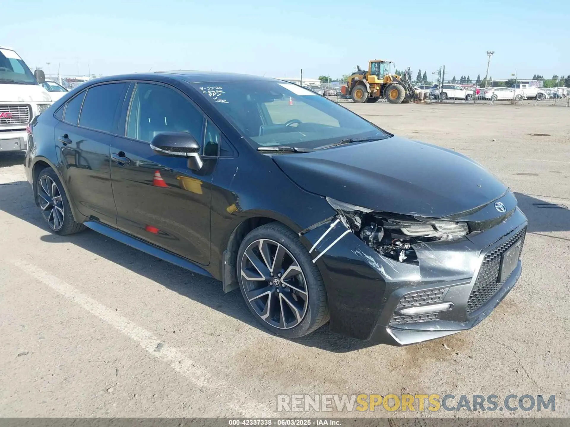 6 Photograph of a damaged car JTDT4RCE1LJ009737 TOYOTA COROLLA 2020