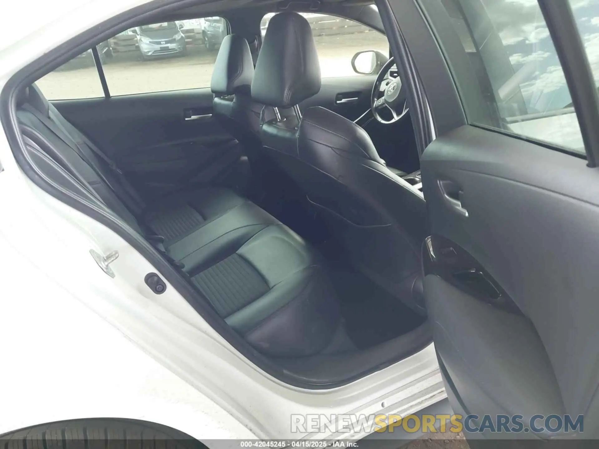 8 Фотография поврежденного автомобиля JTDT4RCE2LJ029009 TOYOTA COROLLA 2020