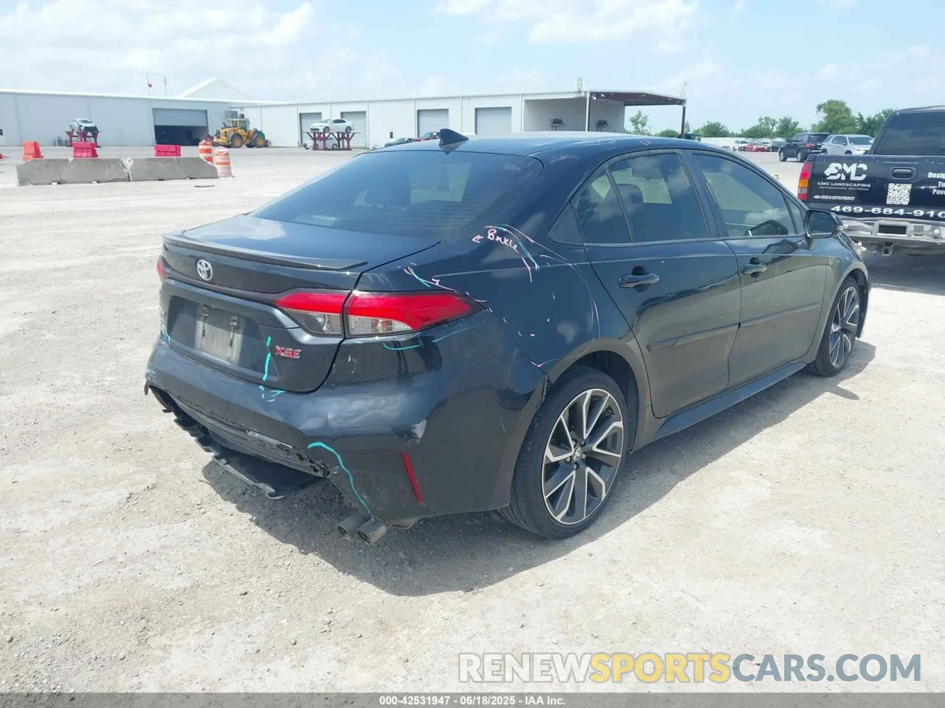 4 Photograph of a damaged car JTDT4RCE3LJ003227 TOYOTA COROLLA 2020