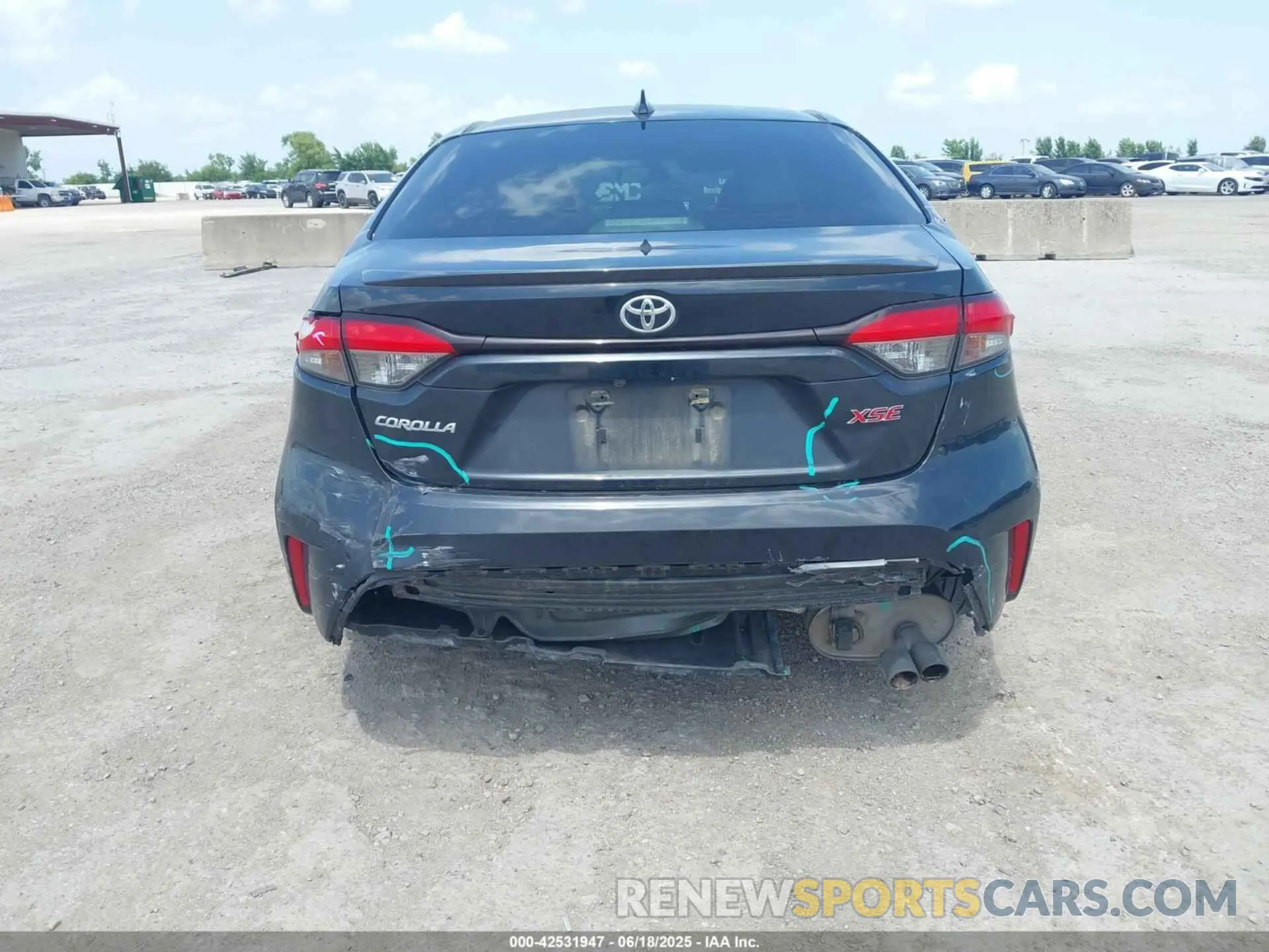 6 Photograph of a damaged car JTDT4RCE3LJ003227 TOYOTA COROLLA 2020