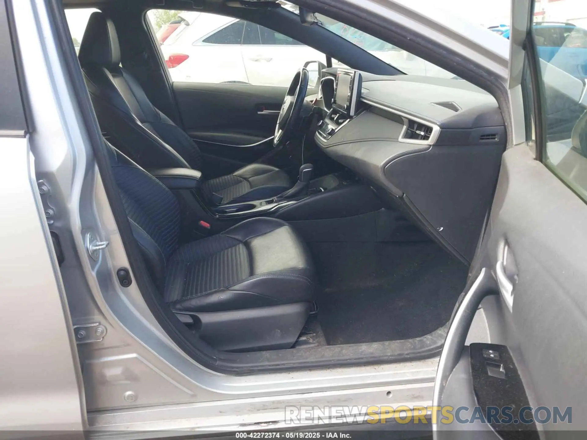 5 Photograph of a damaged car JTDT4RCE4LJ029920 TOYOTA COROLLA 2020