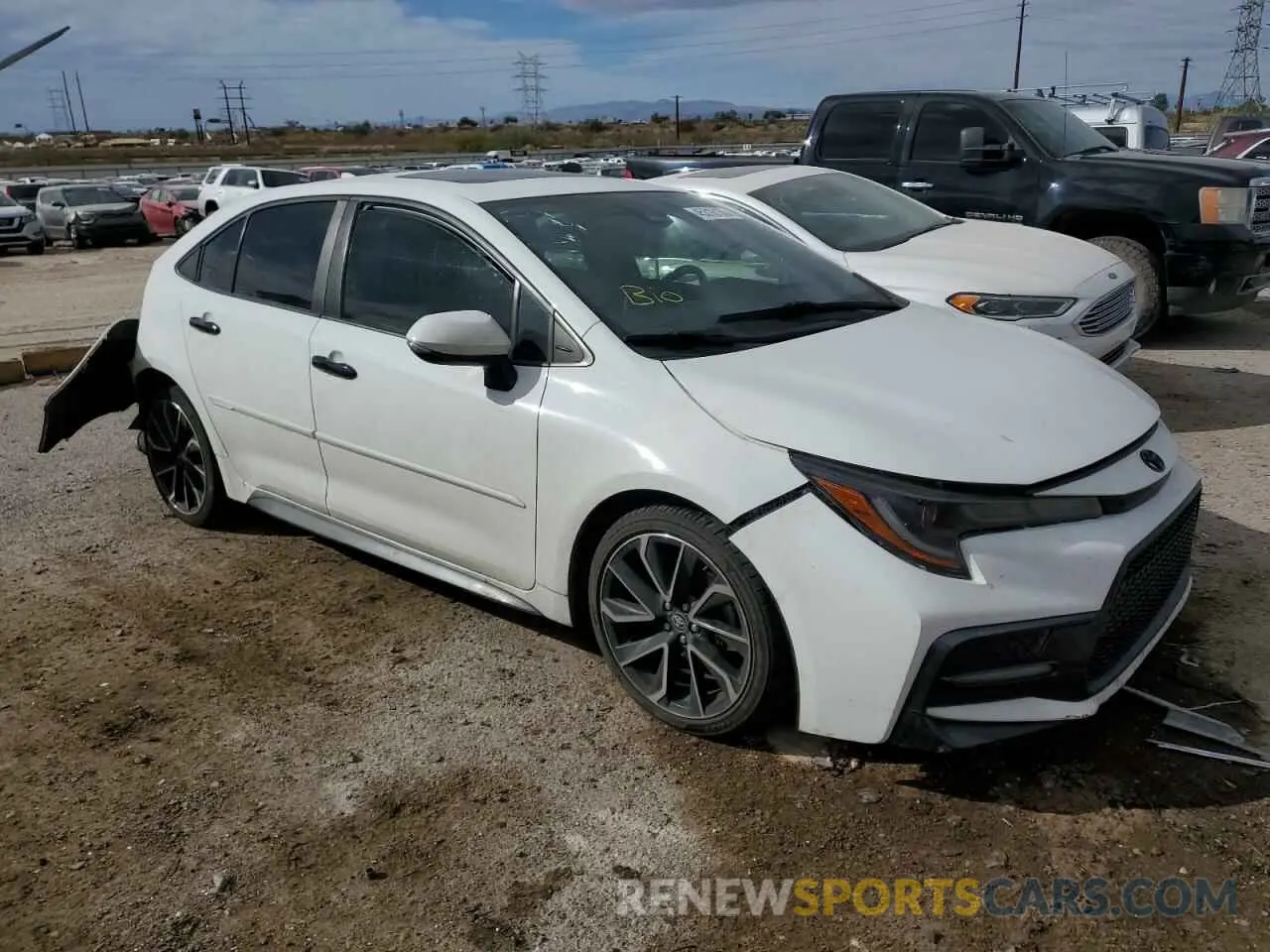 4 Фотография поврежденного автомобиля JTDT4RCE7LJ033587 TOYOTA COROLLA 2020