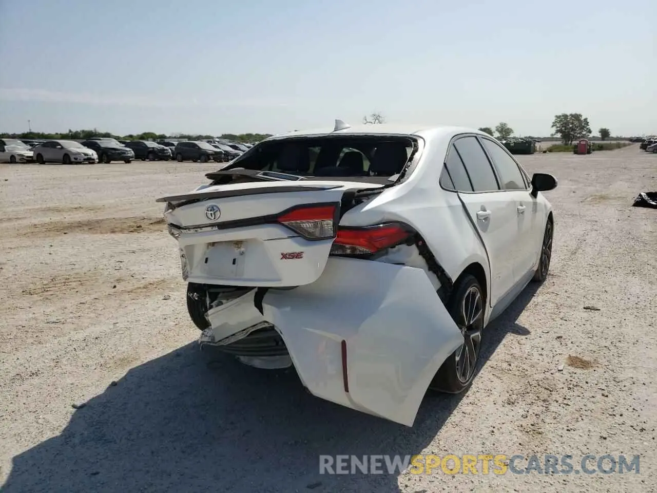 9 Photograph of a damaged car JTDT4RCE7LJ033590 TOYOTA COROLLA 2020