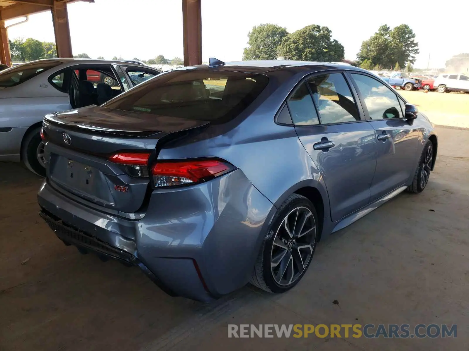 4 Photograph of a damaged car JTDT4RCE8LJ039060 TOYOTA COROLLA 2020