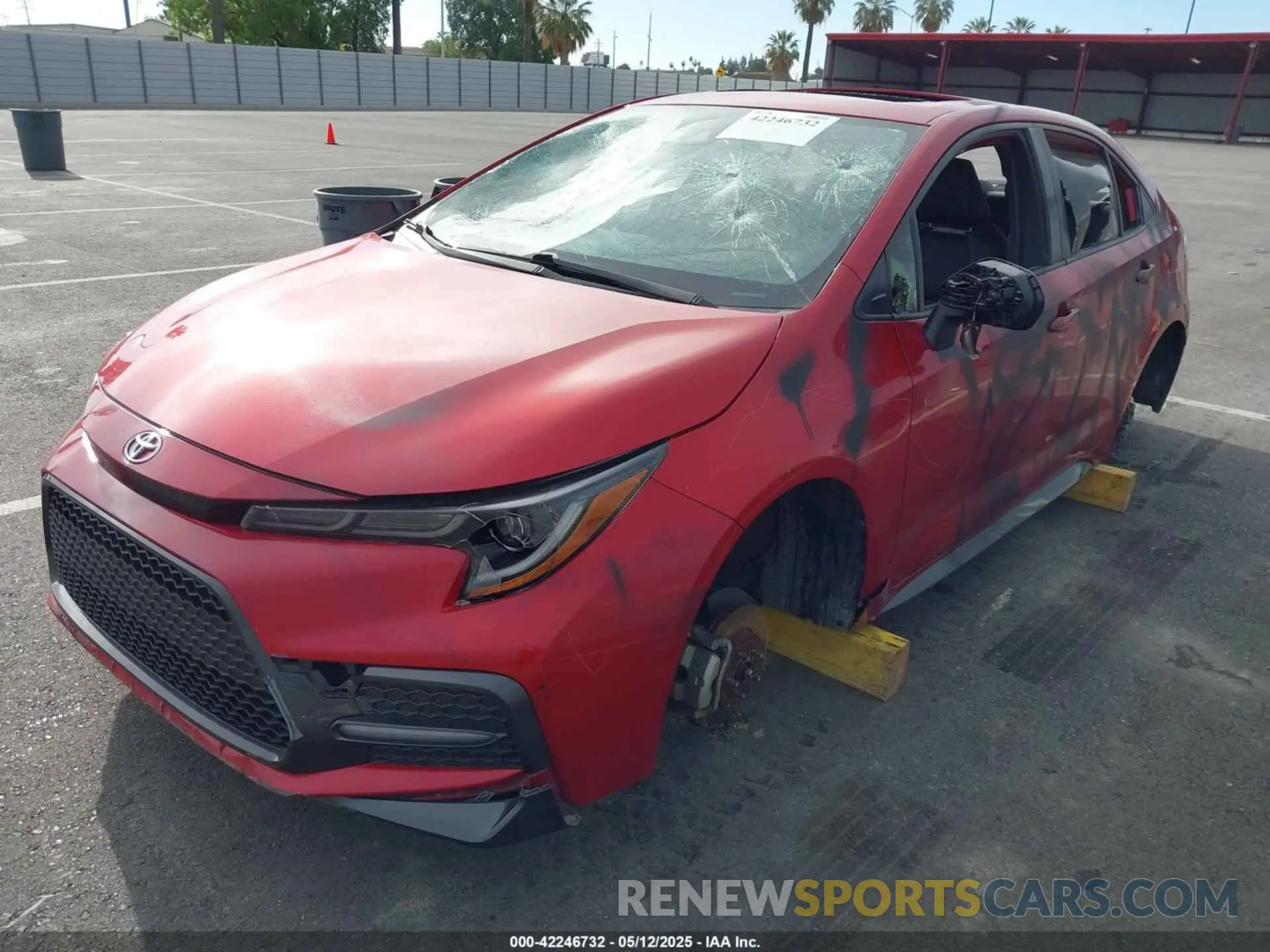 2 Photograph of a damaged car JTDT4RCEXLJ024348 TOYOTA COROLLA 2020
